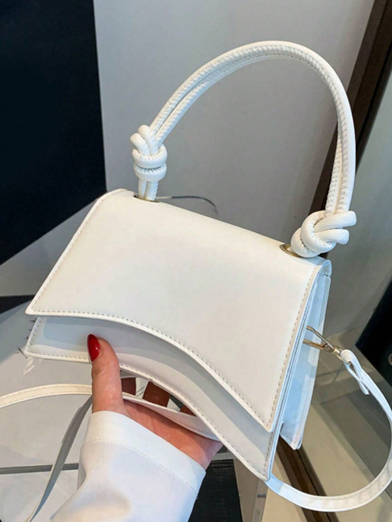Fashionable Mini Commuter Carry-on Convenient Pu Leather Ladies' Square Handbag Design | SHEIN