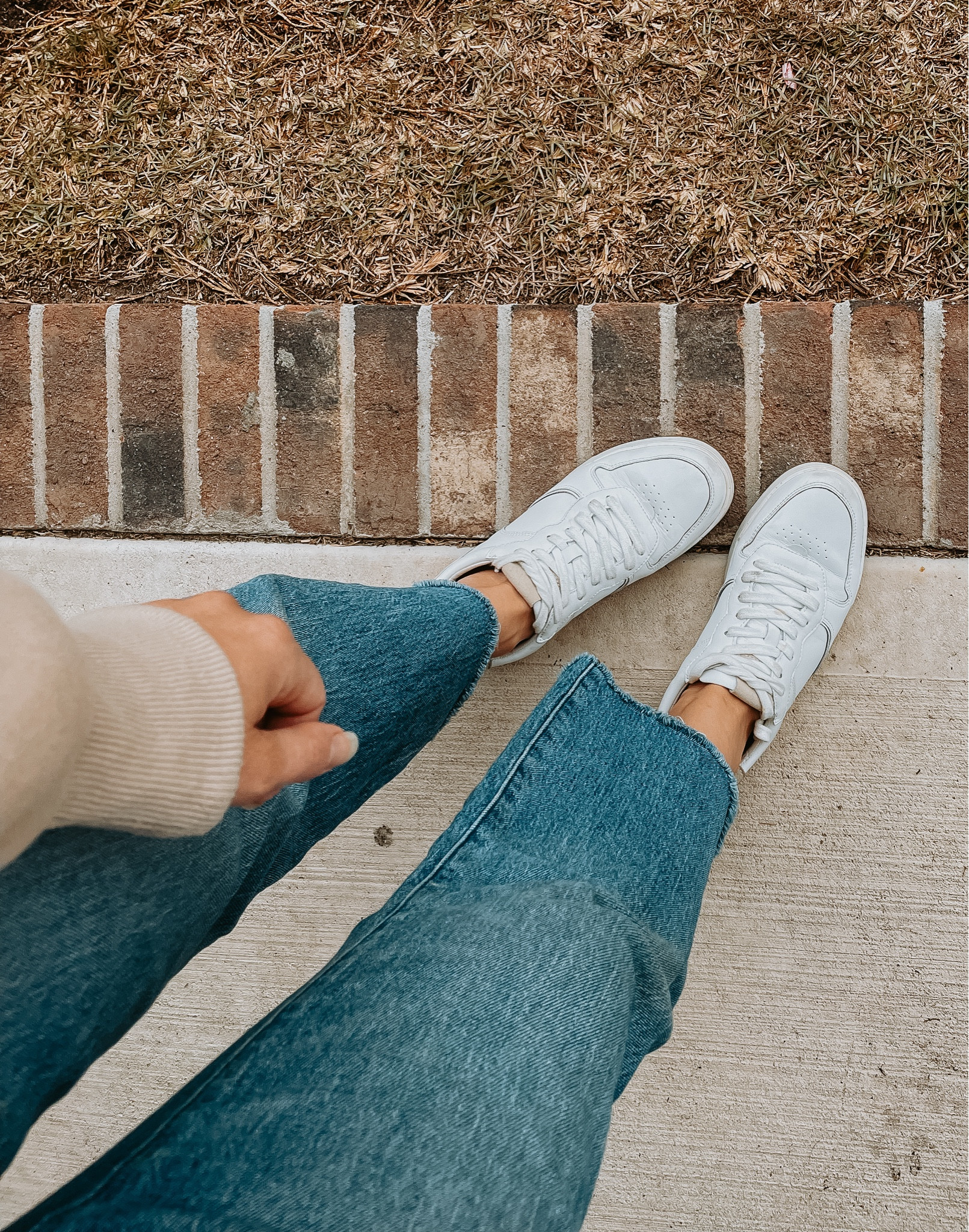 Madewell white sneakers! Summer basic, Madewell jeans, white sneakers, Madewell sale 
#Madewell
#Amazon 


#LTKsalealert #LTKxMadewell #LTKfindsunder100