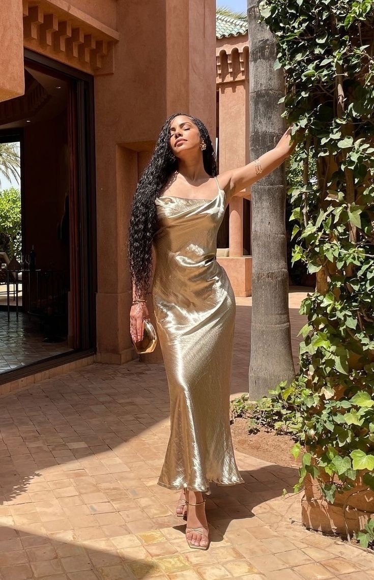 Gold dress

#LTKootd #LTKPetite #LTKBeauty
