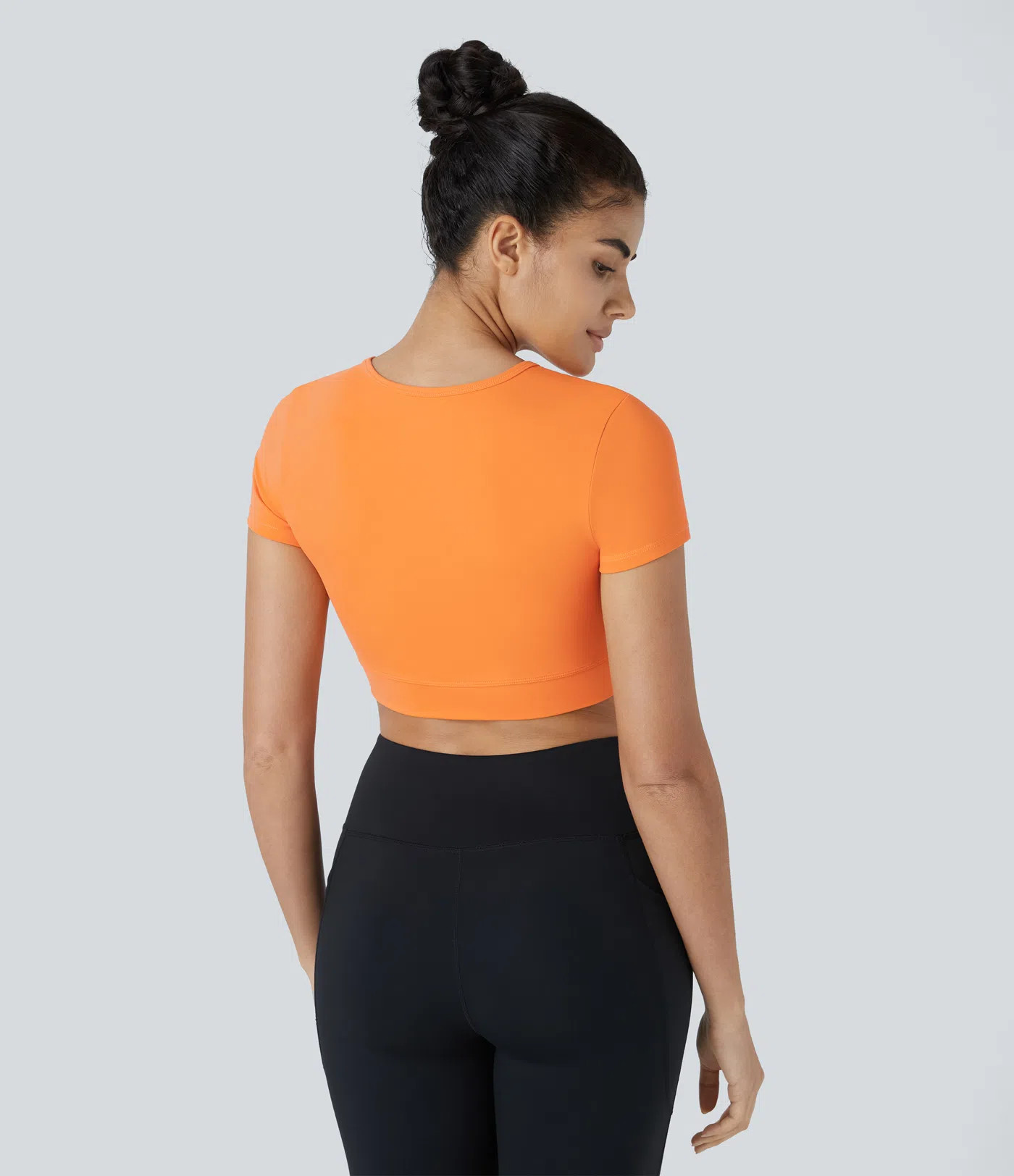 Women’s Softlyzero™ Plush Crossover Hem Cropped Sports Top - Halara | HALARA