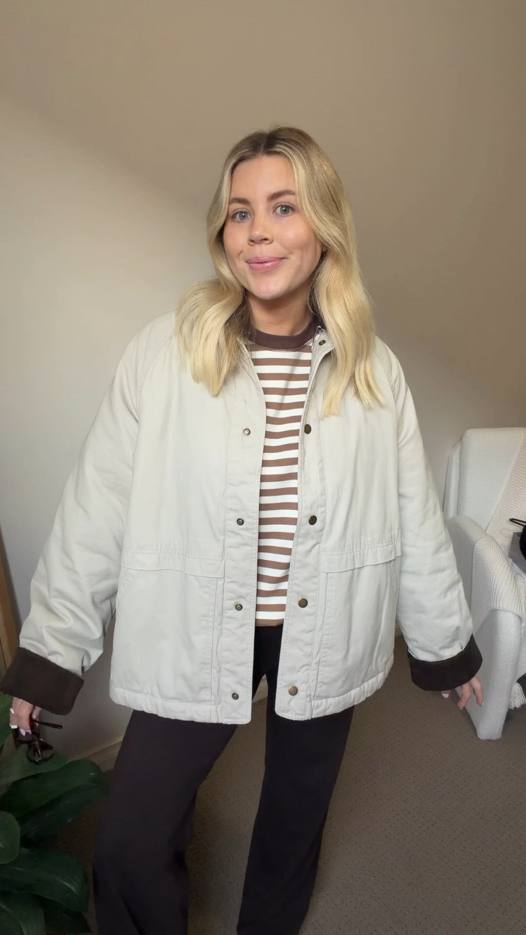 Teacher OOTD 🤎 choccy tones + my new fave barn jacket… it is sooo warm! (I wear a small)

*Pants are Nimble but I’ve linked similar 
*Top is Ari but I’ve linked similar

#LTKaustralia #LTKautumn #LTKstyletip