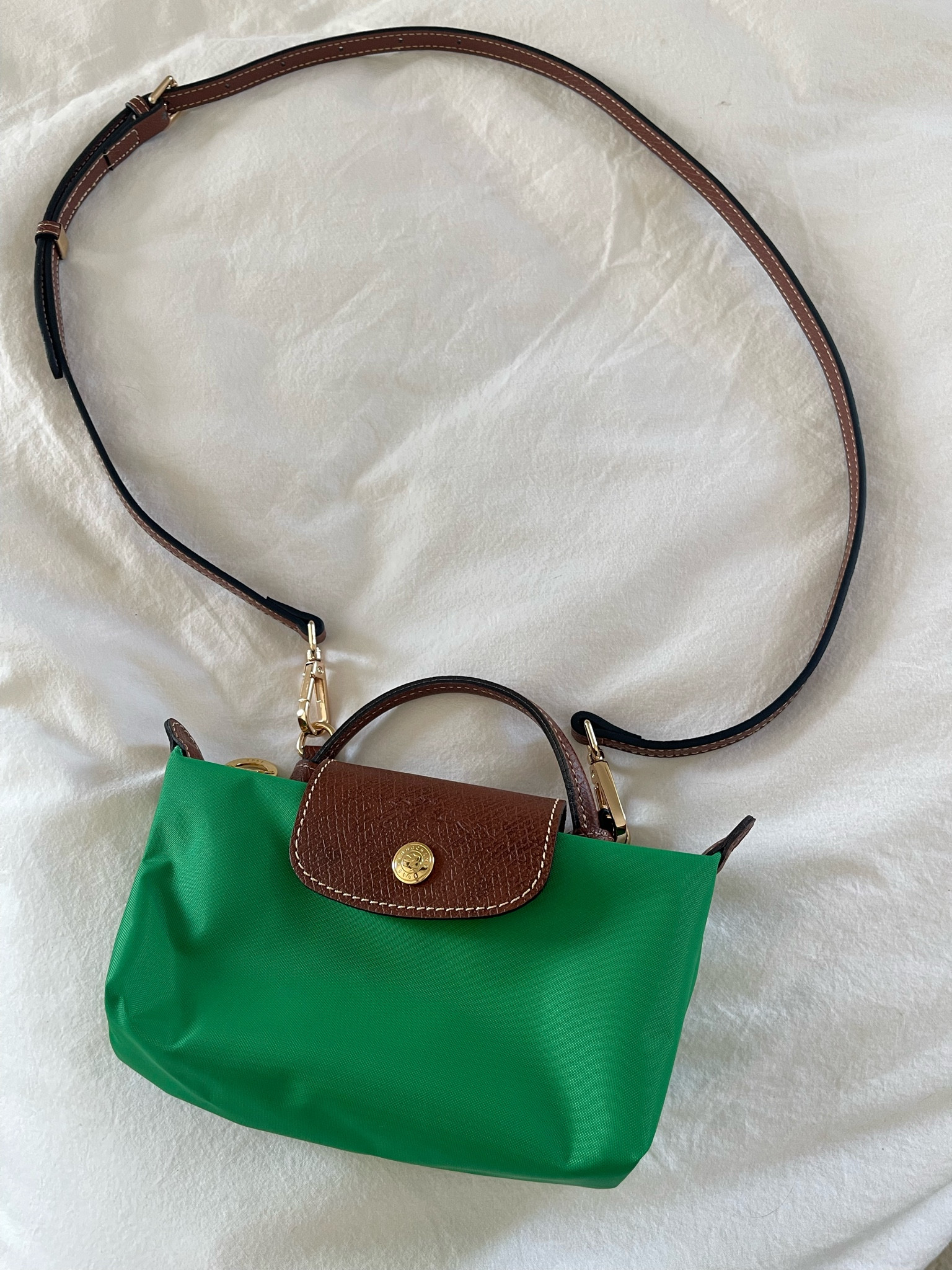 This Amazon purse strap is perfect for the longchamp mini🫶🏼

#LTKSeasonal #LTKGiftGuide #LTKFindsUnder50