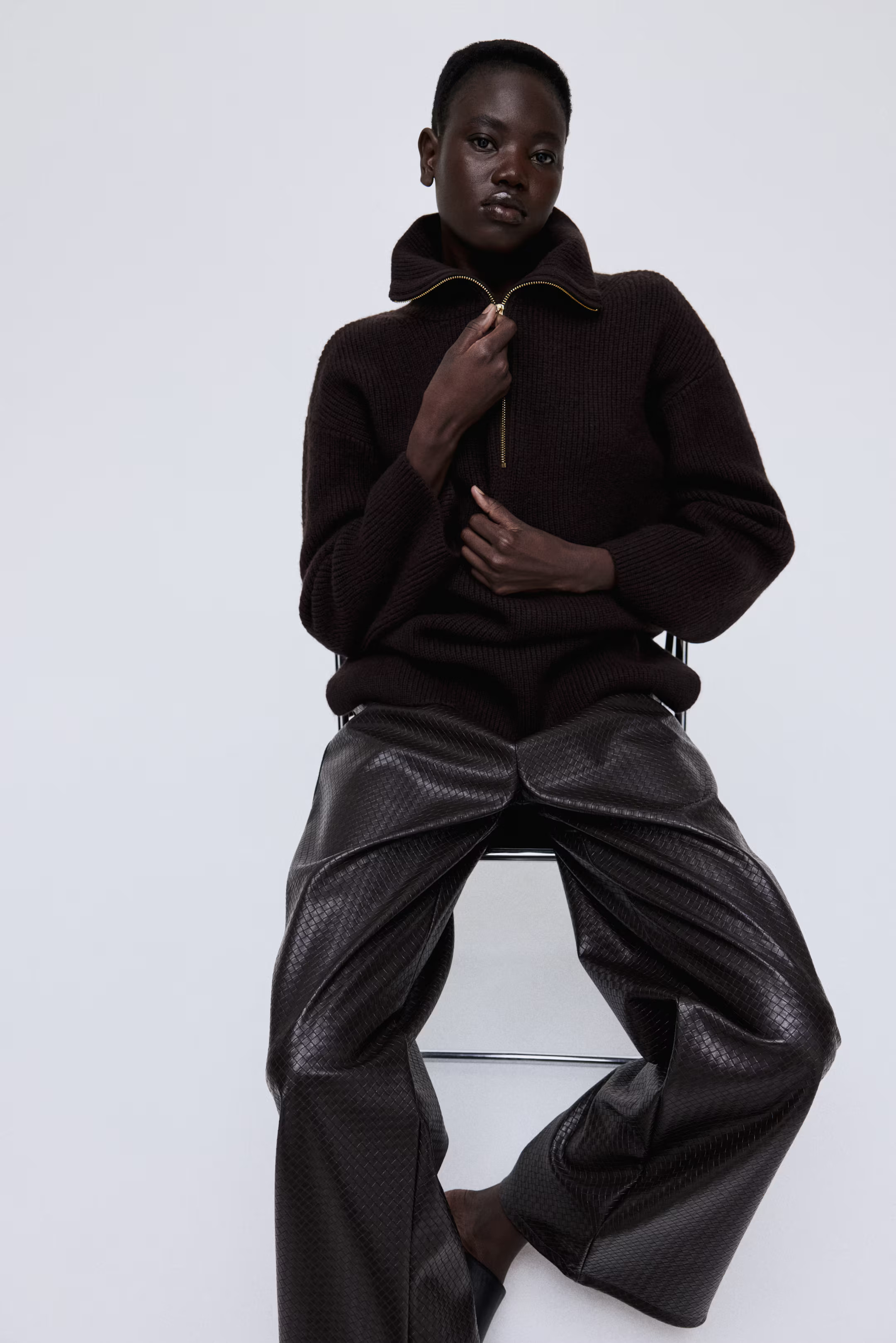 Zip-top rib-knit jumper - Dark brown - Ladies | H&M GB | H&M (UK, MY, IN, SG, PH, TW, HK)