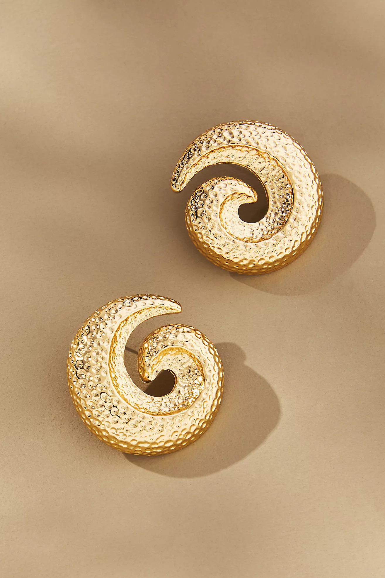 Textured Swirl Stud Earrings | Anthropologie (UK)