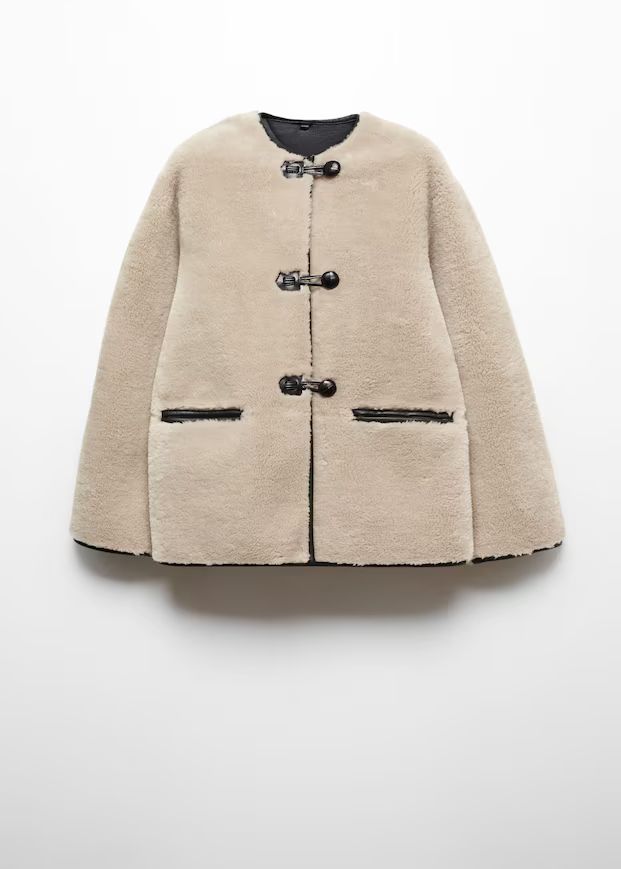 Fur-effect coat with appliqués | MANGO (UK)