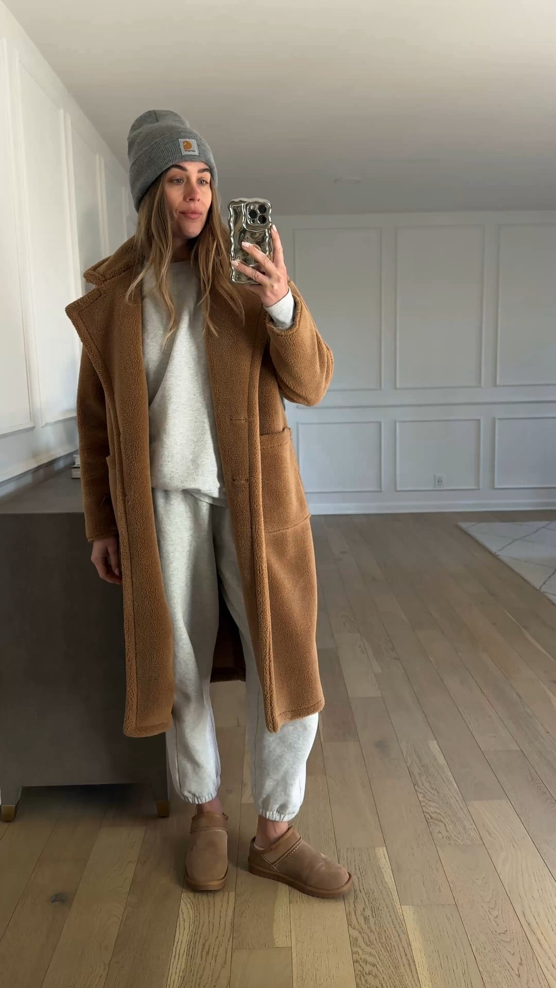 Fashion Jackson, lululemon sweats, cozy outfit 

#LTKOver40 #LTKootd #LTKFindsUnder100