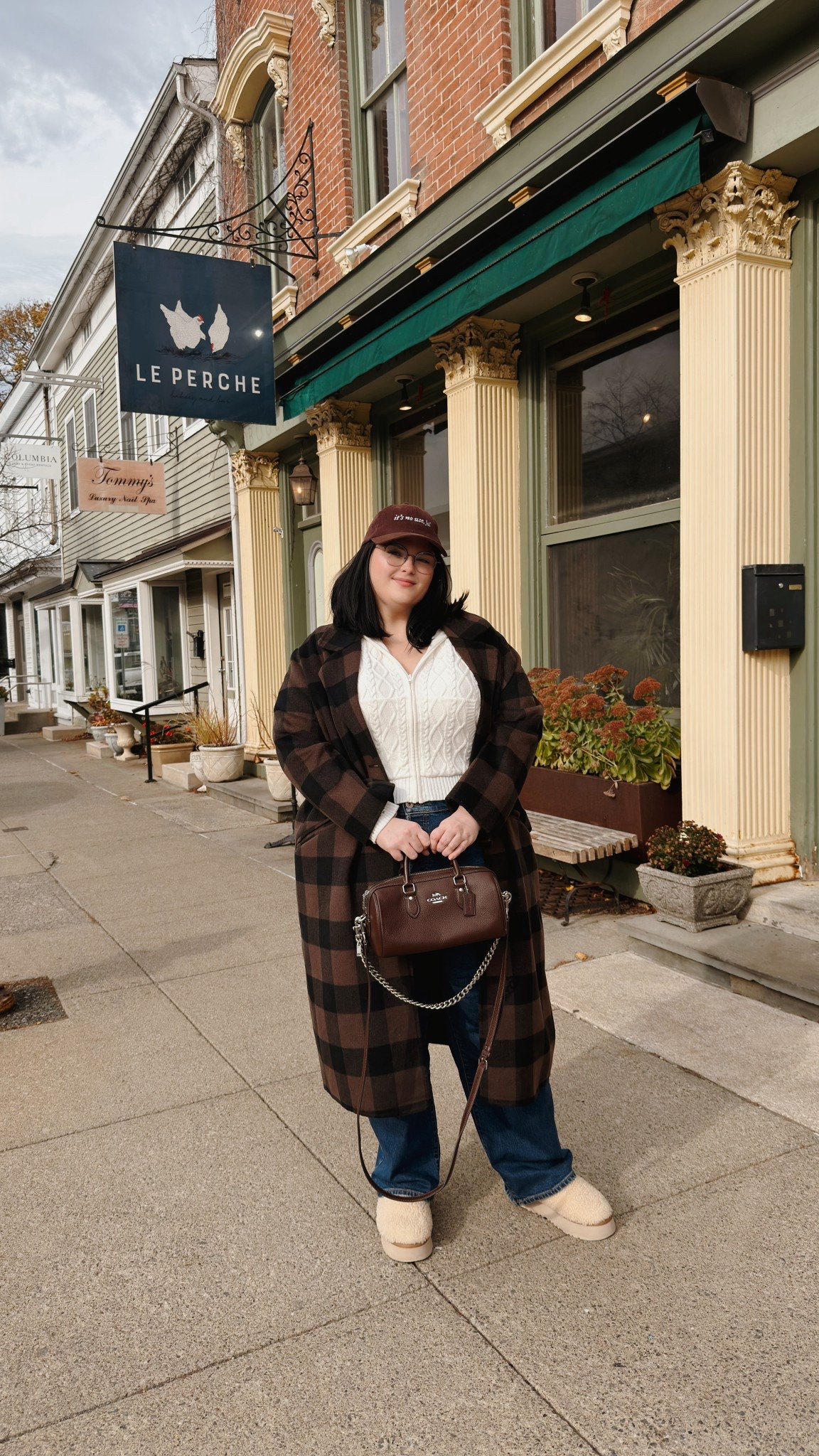 Upstate outfit. Cozy outfit. Plus size finds. Cozy fall outfit. Fall finds. Thanksgiving outfit 