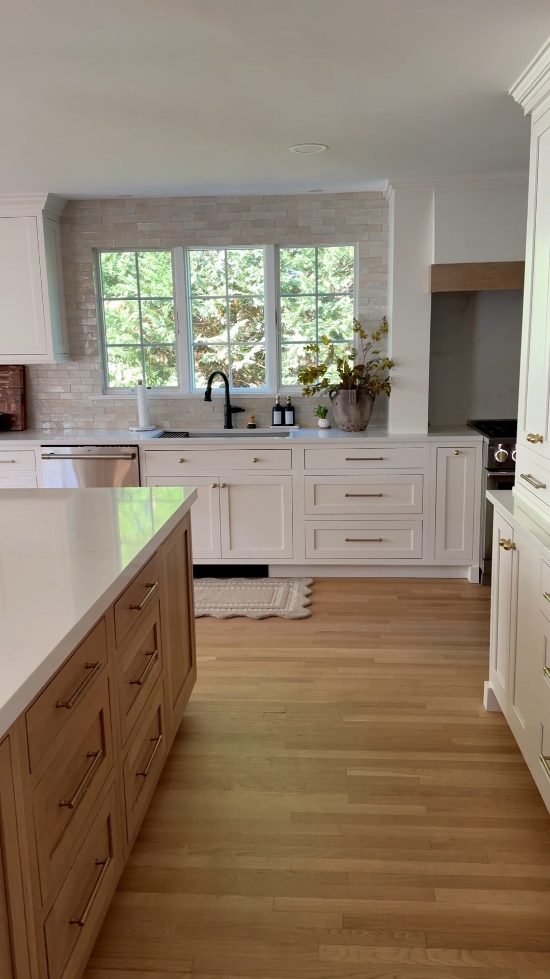 Check out my kitchen links here! 

#LTKSeasonal #LTKHome