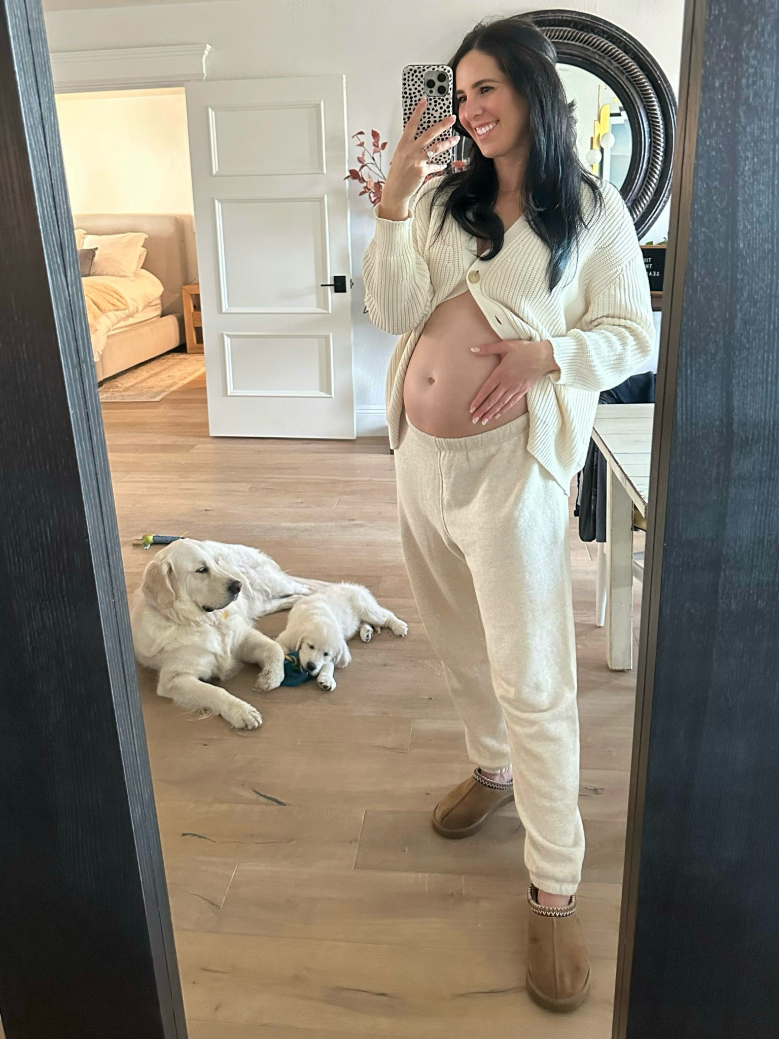 All the comfy cozy neutrals ✨



#LTKHoliday #LTKBump #LTKStyleTip