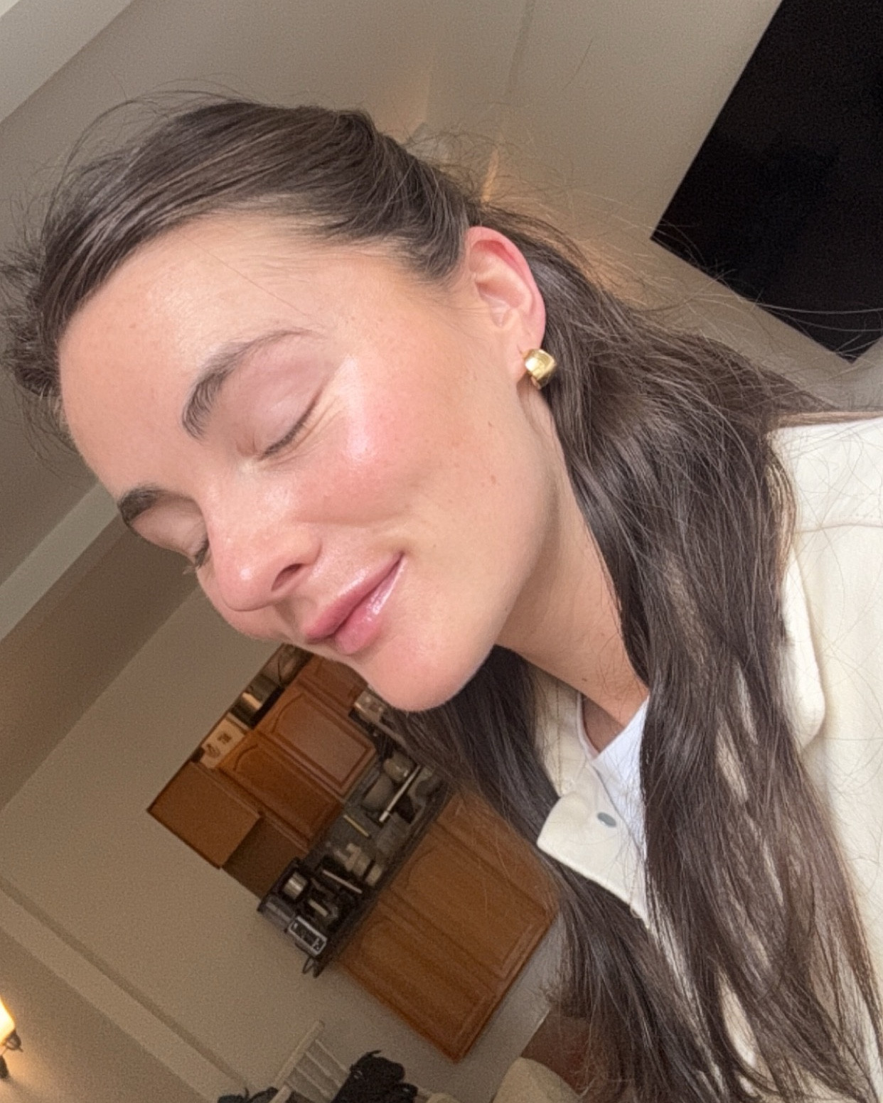 Fav products for a glowy light makeup 