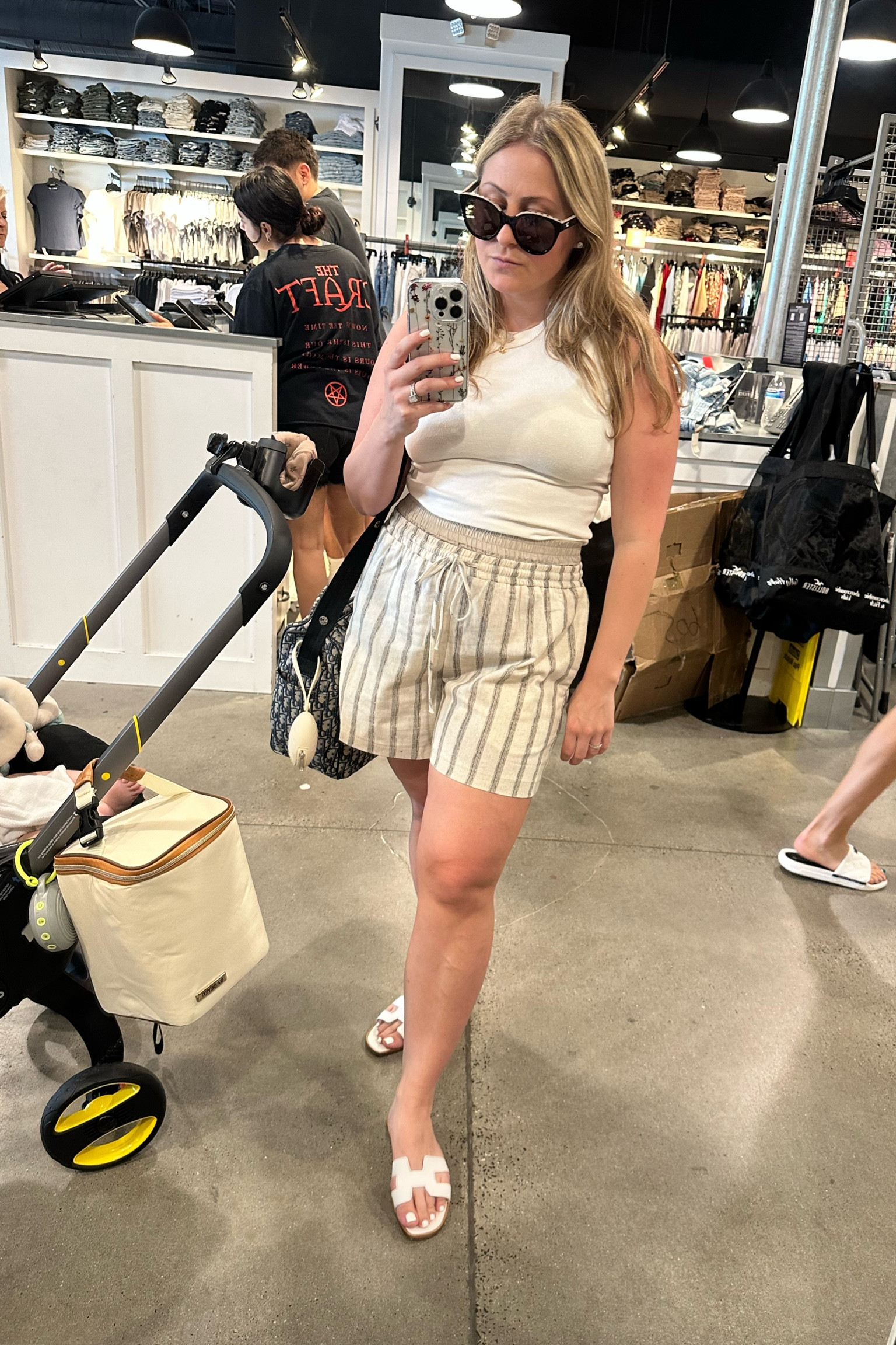 striped shorts in the summer 👌🏻 #ootd

#LTKSeasonal #LTKSaleAlert #LTKStyleTip