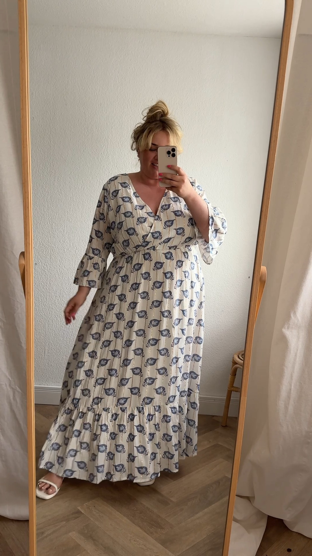 Traumkleid 🧿

#plussizefashion #sommerkleid #kleider

#LTKkleider #LTKplussize #LTKsummer