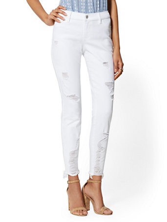 Destroyed Ankle Legging - White - Soho Jeans | New York & Company