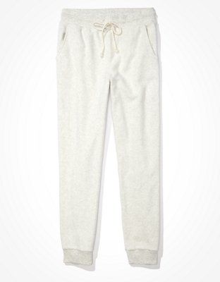 AE Forever Fleece Slim Boyfriend Jogger | American Eagle Outfitters (US & CA)