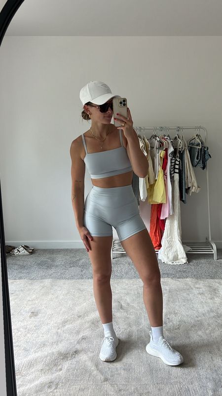 5/28/24 Workout outfit of the day 🫶🏼 Use code “VANESSAF” for $$ off @gymshark Gymshark workout set, gymshark biker shorts set, gym outfits, gym outfits aesthetic, gym outfit ideas, gym sneakers, new balance sneakers, aesthetic gym outfits

