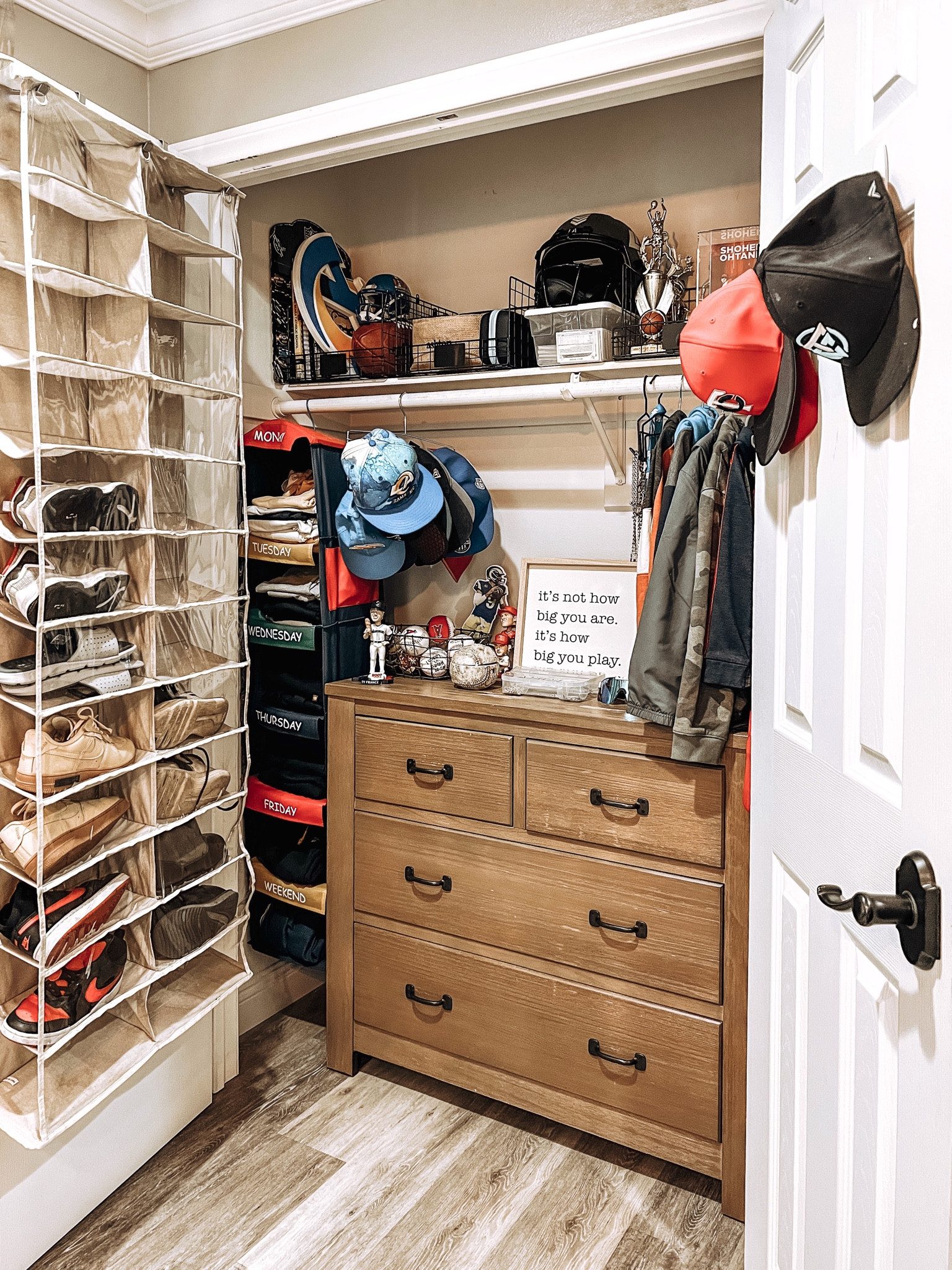 Kids closet organization 



#LTKBacktoSchool #LTKkids #LTKhome
