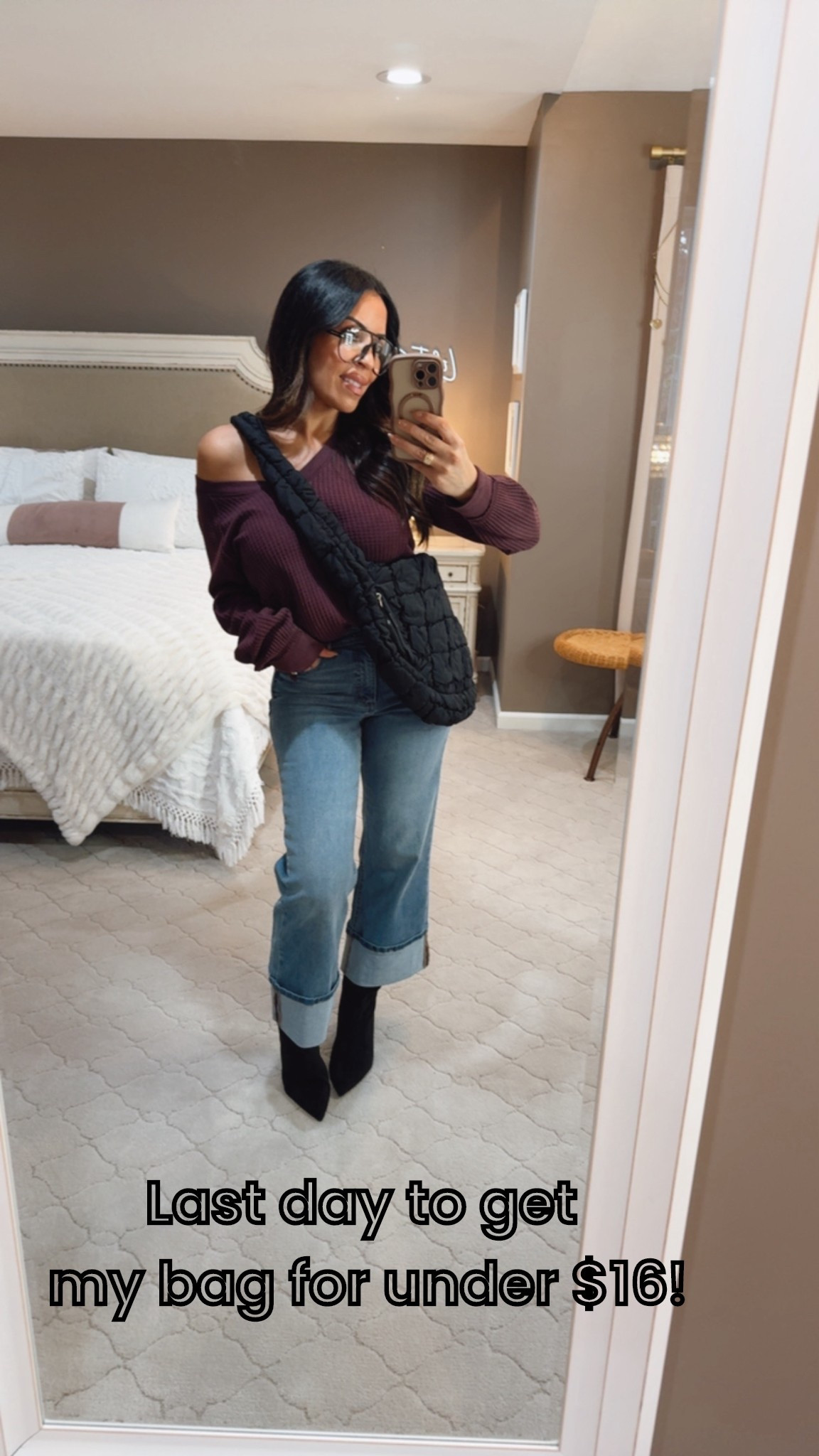 This bag looks just like the Free People Carry All bag! Get the deal today!⬇️
Code:2TRD6LLN
Deal Price: $15.29
Original Price:  $35.99
Start Date: Nov. 20 2025, 00:01 PDT
End Date: Dec. 2 2025, 23.59 PDT

#LTKGiftGuide #LTKSaleAlert #LTKHoliday