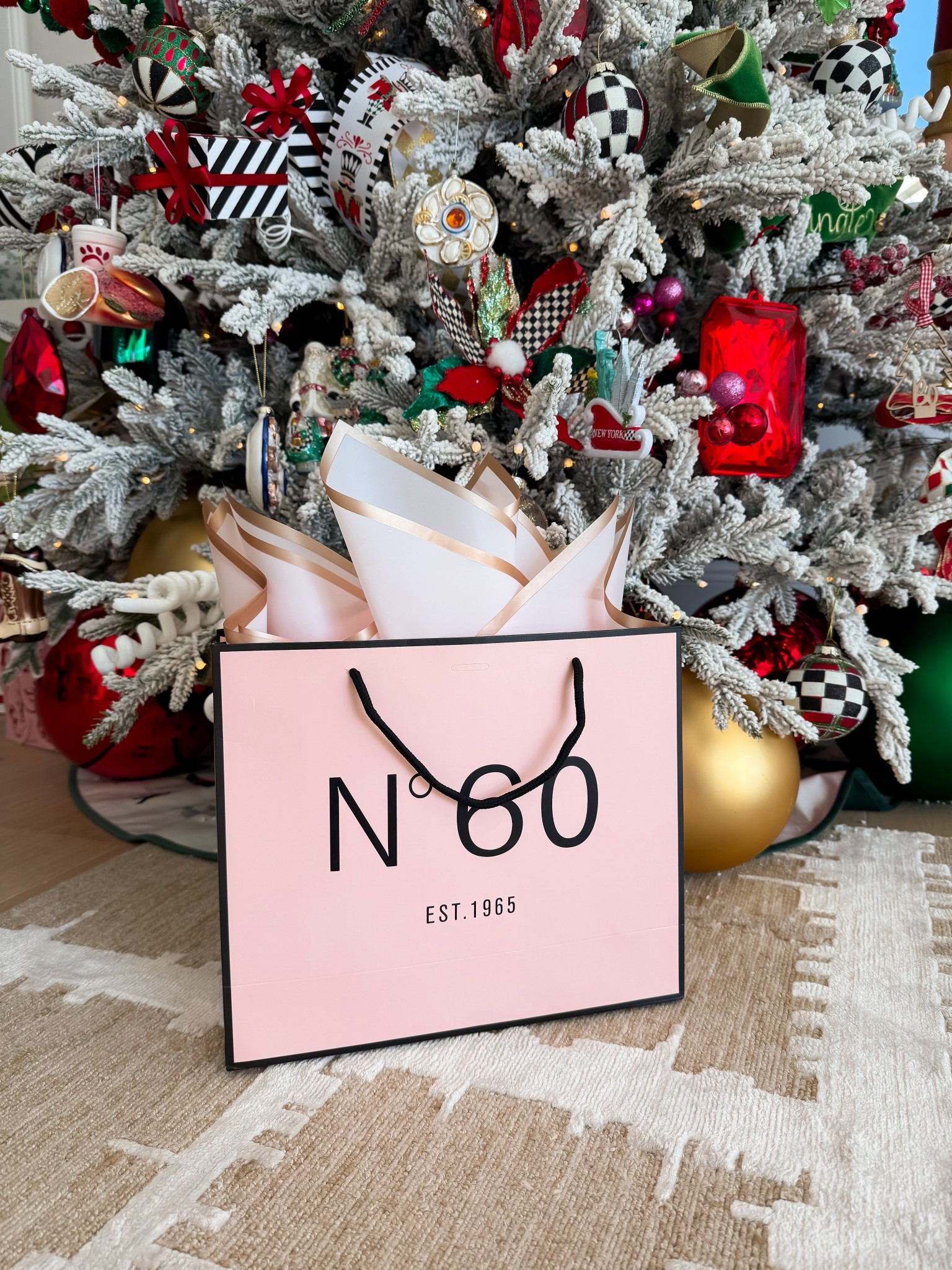 60 year old birthday bag! So cute!


#LTKGiftGuide #LTKHoliday #LTKmomlife