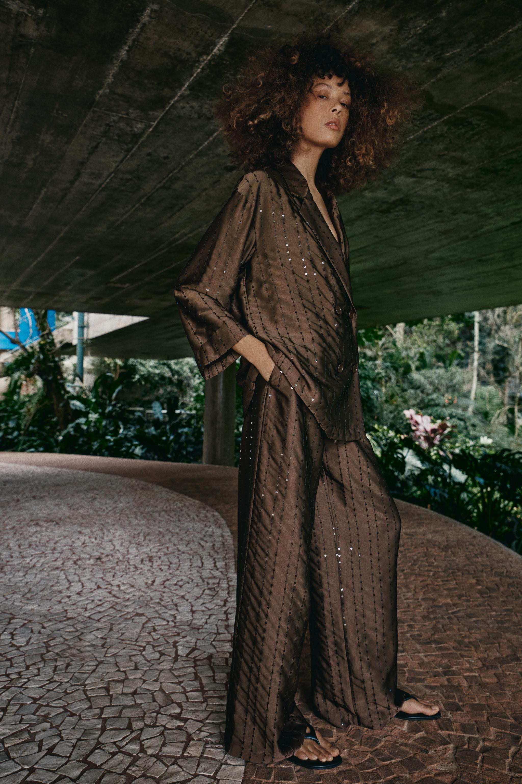 SEQUIN DOUBLE-BREASTED BLAZER | Zara UK