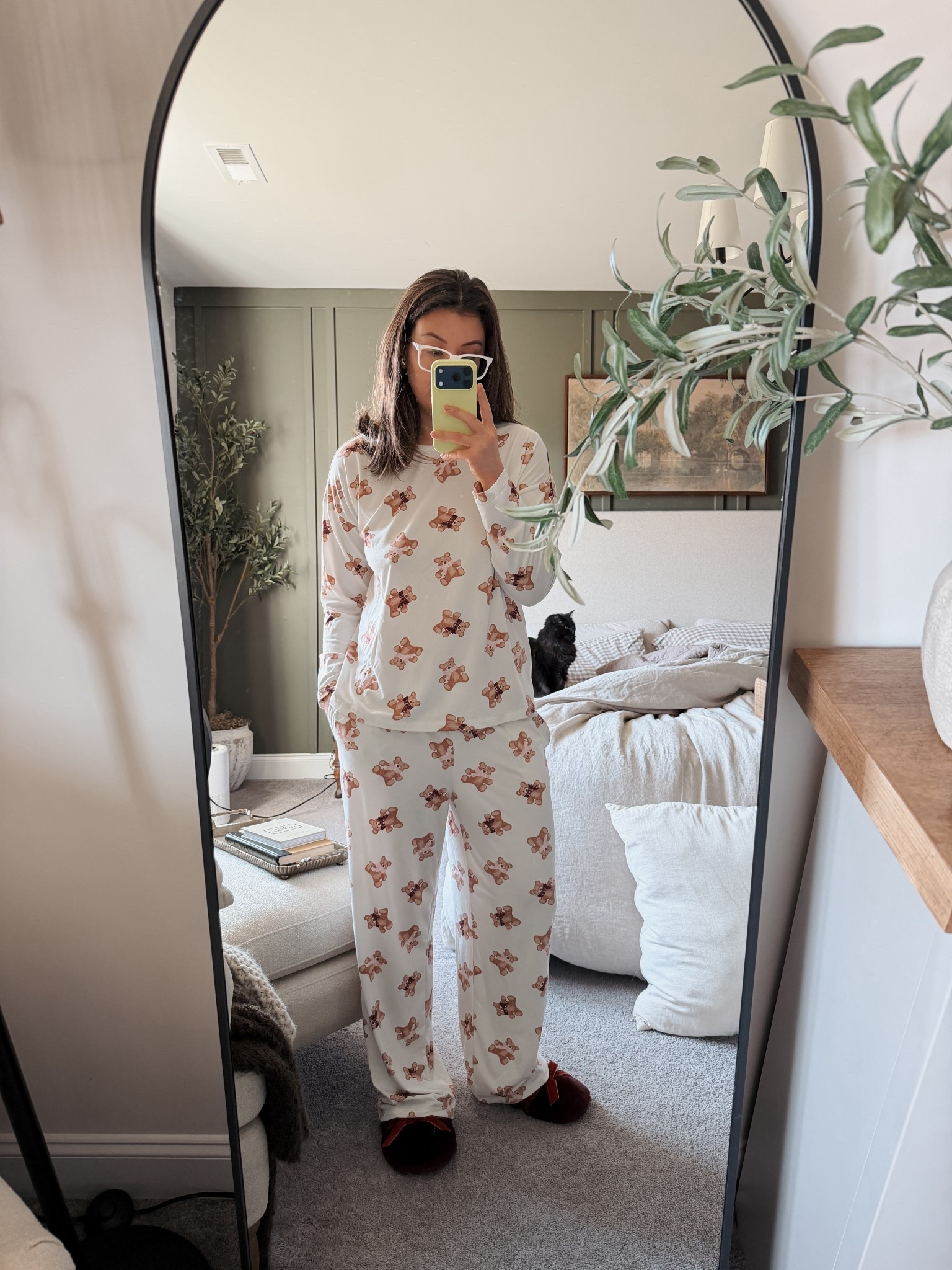 Pj kind of day 🧸

#LTKHoliday #LTKU #LTKootd