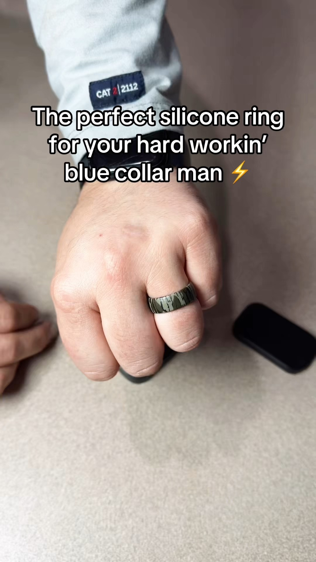 Married to a lineman means safety matters 🤍⚡️
This camo silicone ring is the only one my husband wears on the job

#LTKMens #LTKHoliday #LTKGiftGuide