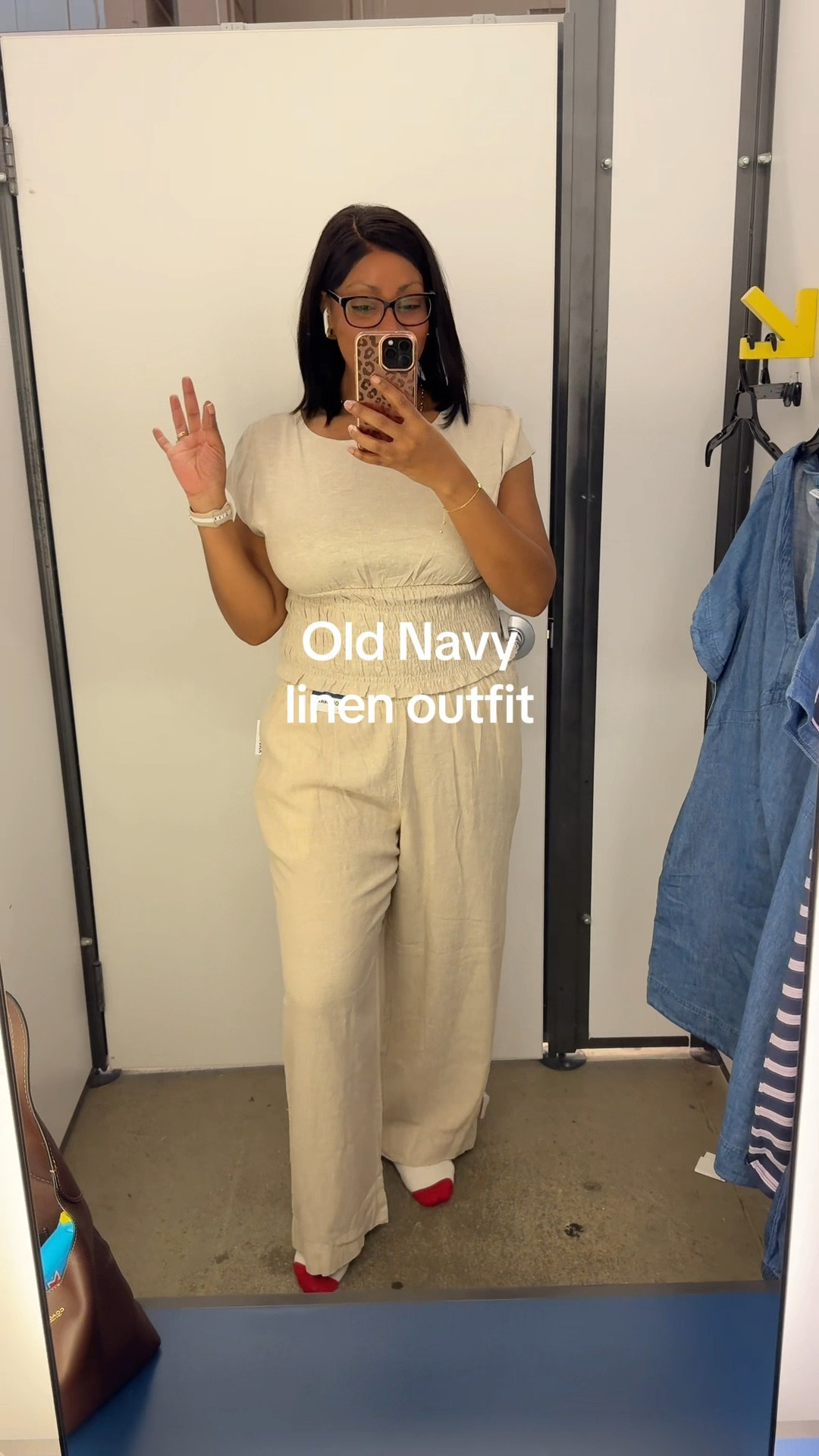 Old Navy linen blend outfit 

#LTKootd #LTKSeasonal #LTKMidsize