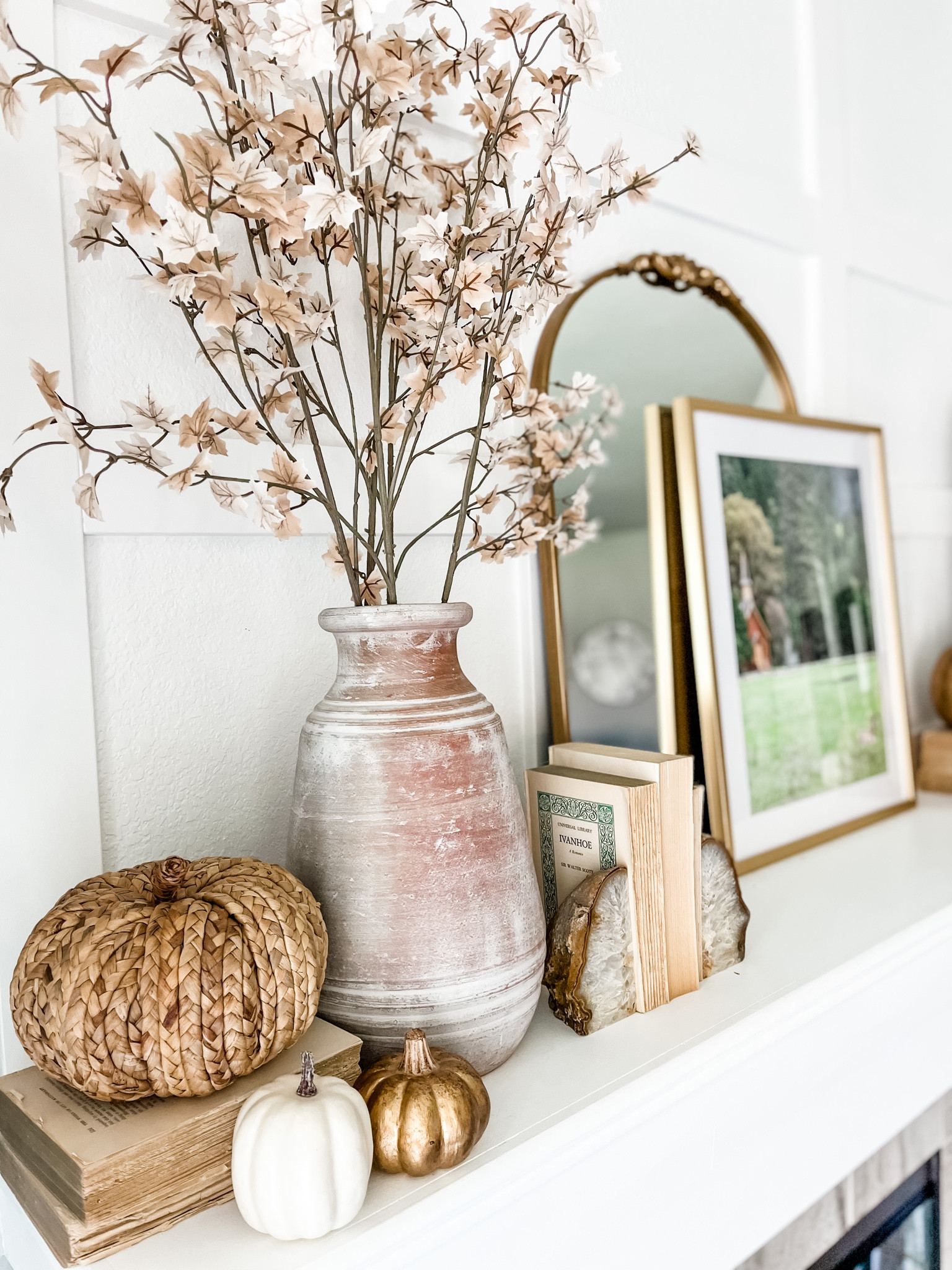 Fall Mantel Decor 🍂🍁🍂

#LTKSeasonal #LTKfamily #LTKhome