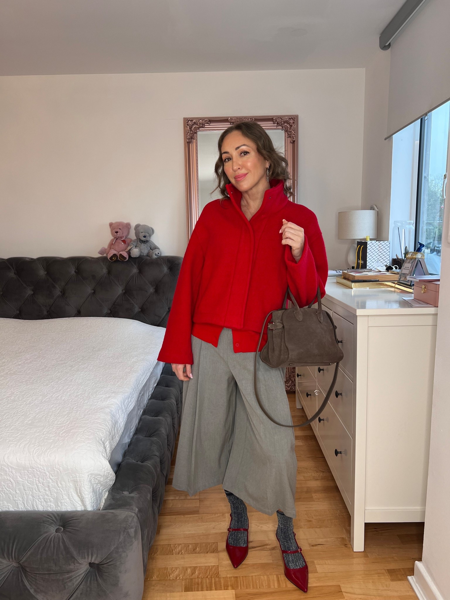 Red and grey 

#LTKspring #LTKstyletip #LTKuk