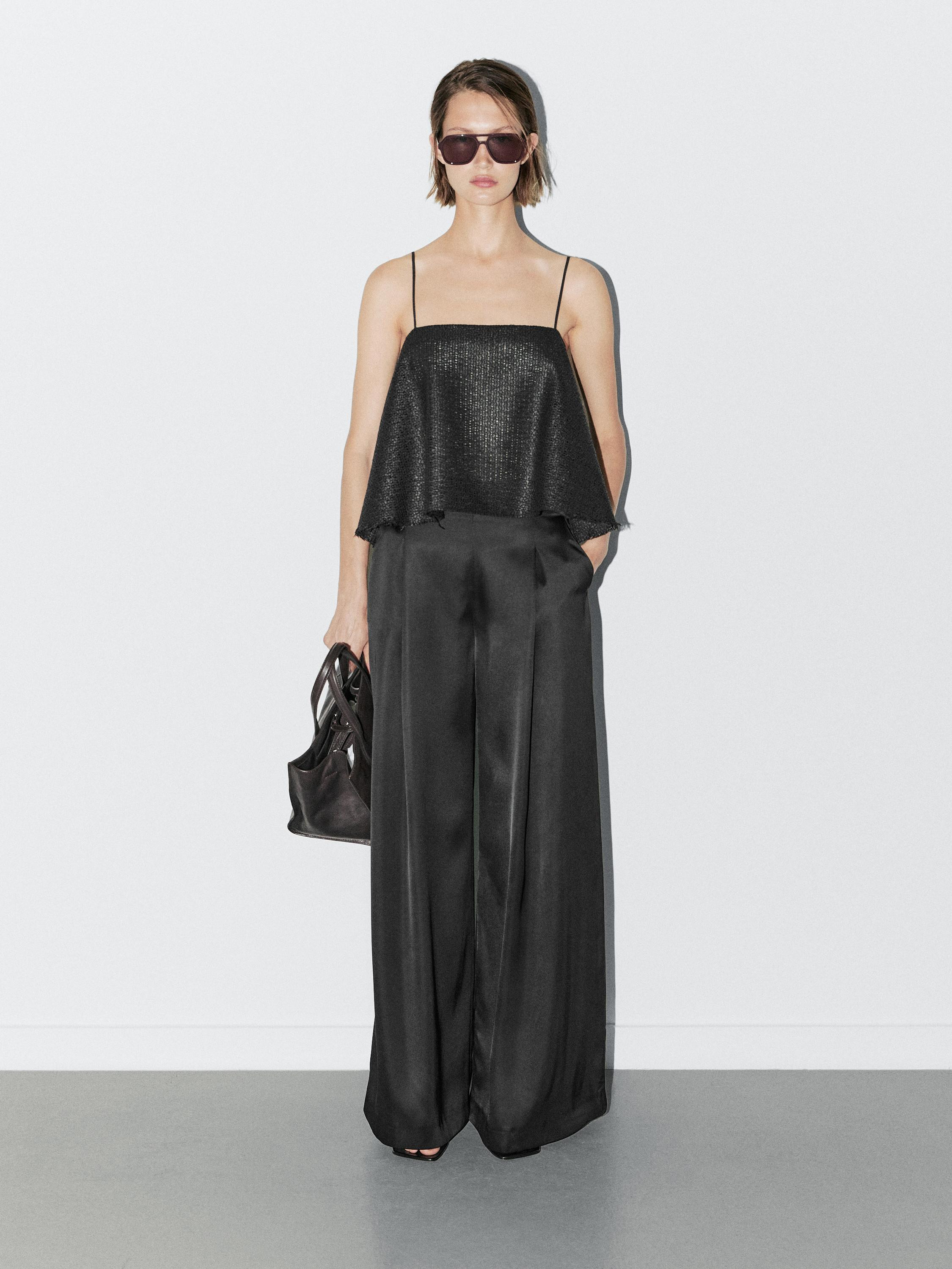 Flowing top with a straight neckline - STUDIO | Massimo Dutti UK