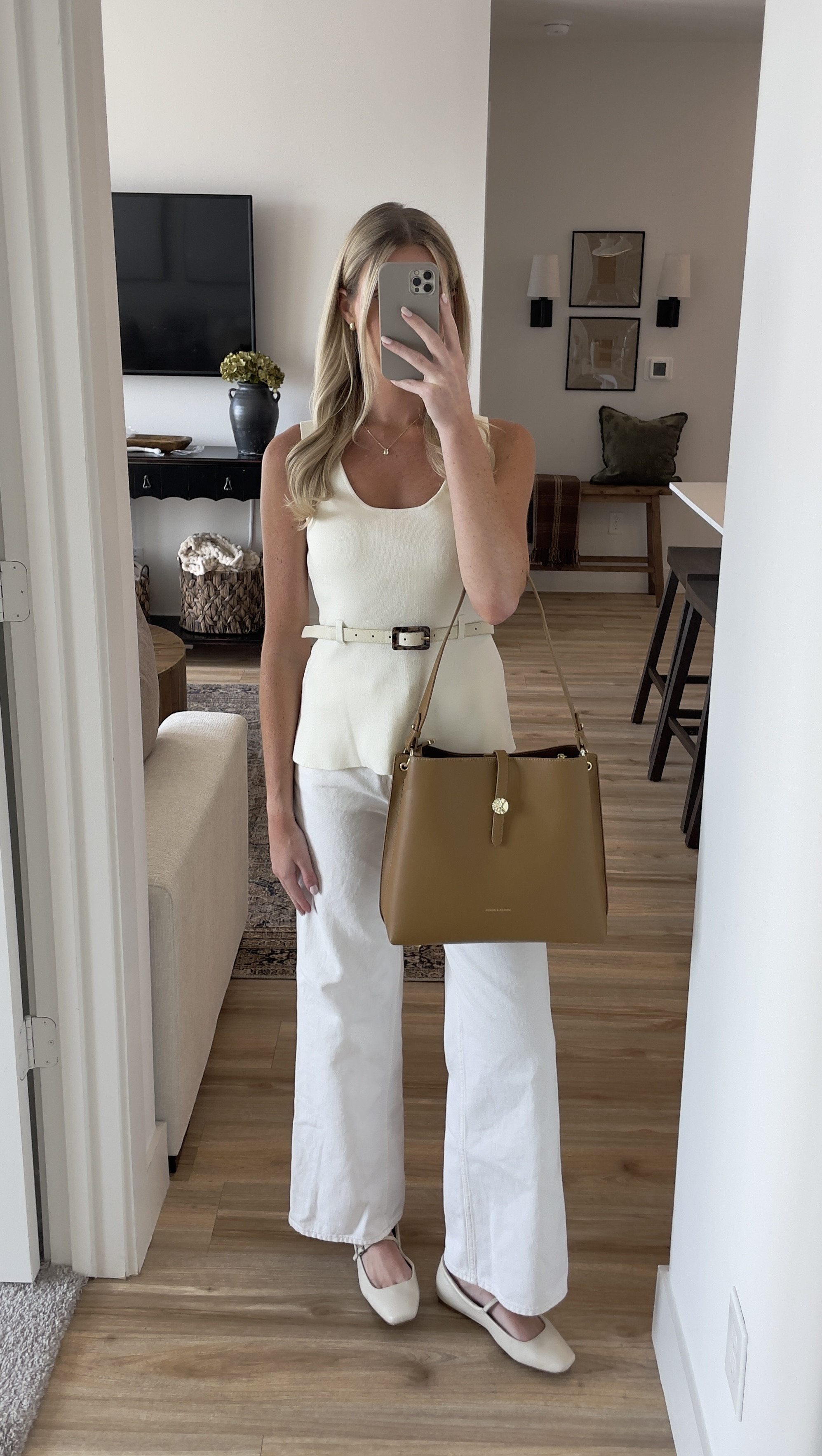 White Monochrome Outfit- perfect for business casual attire, brunch, and other spring/summer activities!

Outfit Details: Zara vest top (size small), White denim jeans (size 27), affordable tan handbag, and white flats

summer outfit/ spring outfit/ white denim/ summer workwear/ business casual

#LTKWorkwear #LTKMidsize #LTKFindsUnder50