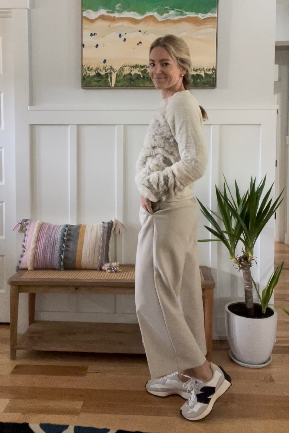 Business Casual 👩🏼‍💻
Pants @zara
Best sneakers @newbalance

#LTKunder100 #LTKunder50 #LTKworkwear