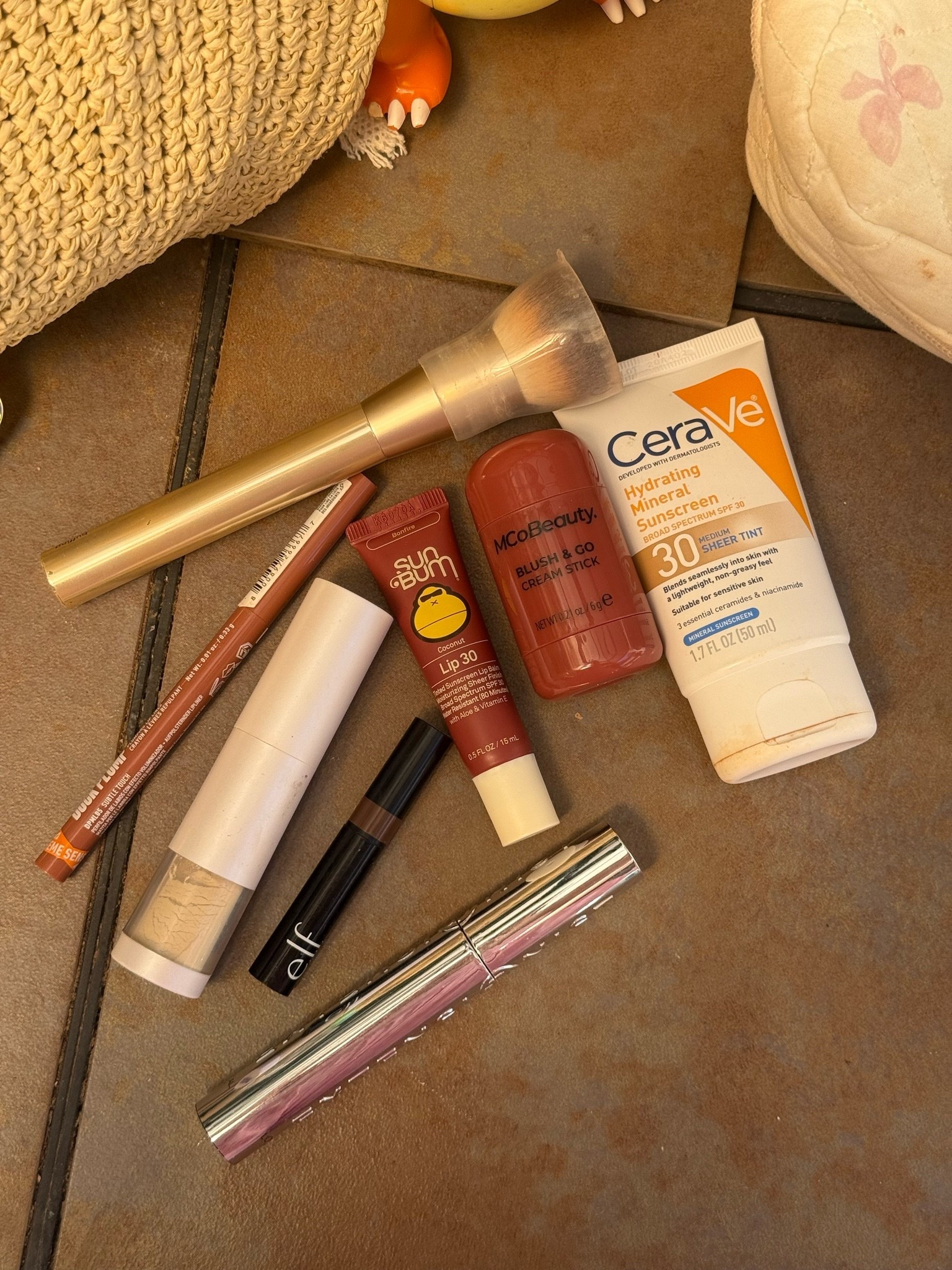 7 products. Under 10 minutes. 3 layers of SPF protection.

#LTKgrwm #LTKmomlife #LTKSeasonal