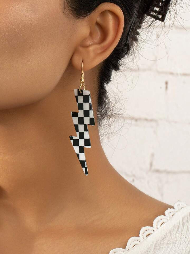 Checkered Pattern Lightning Drop Earrings | SHEIN