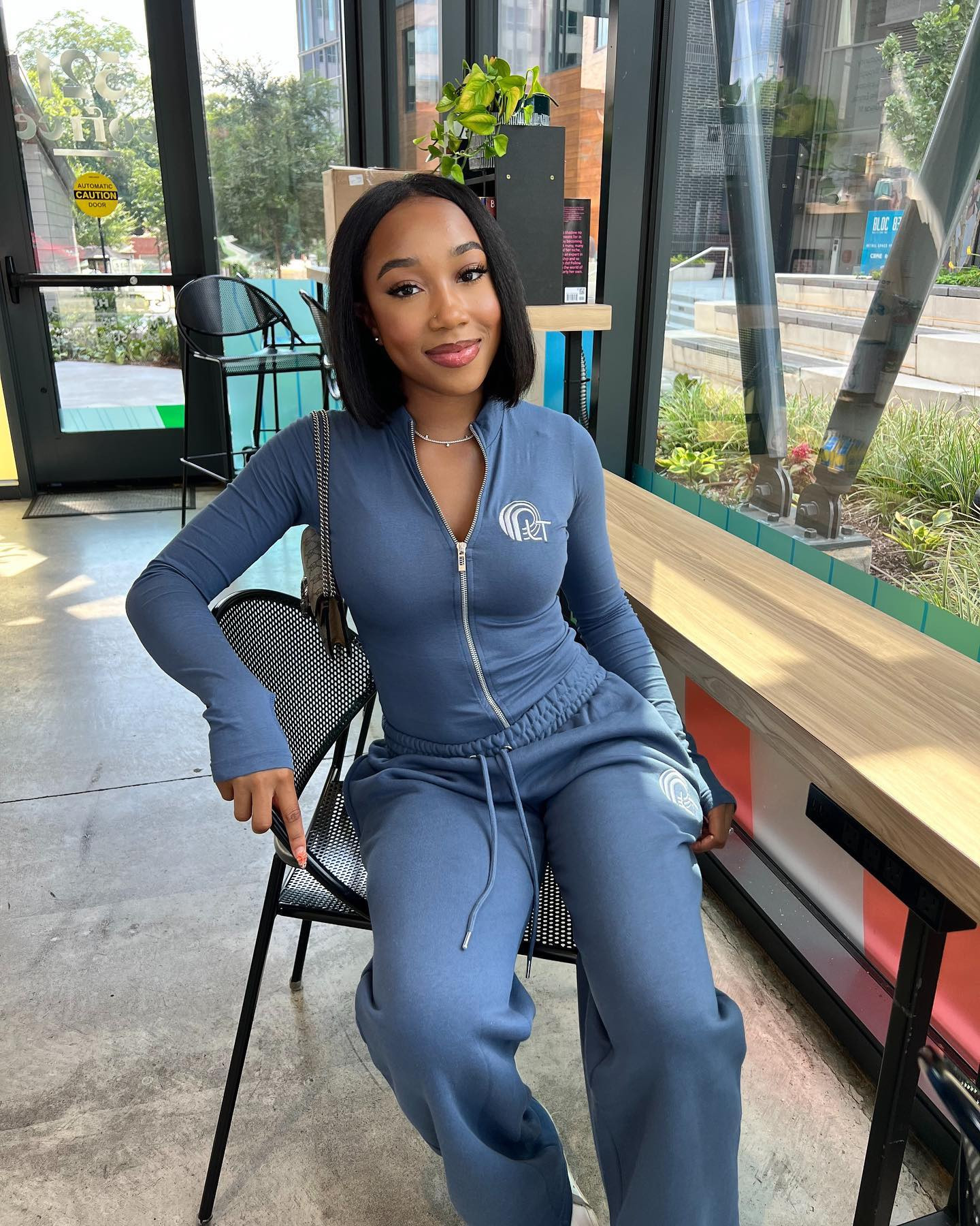 on chill💙 @prettylittlething 

product codes:
top CNJ8767
bottom CNJ8768