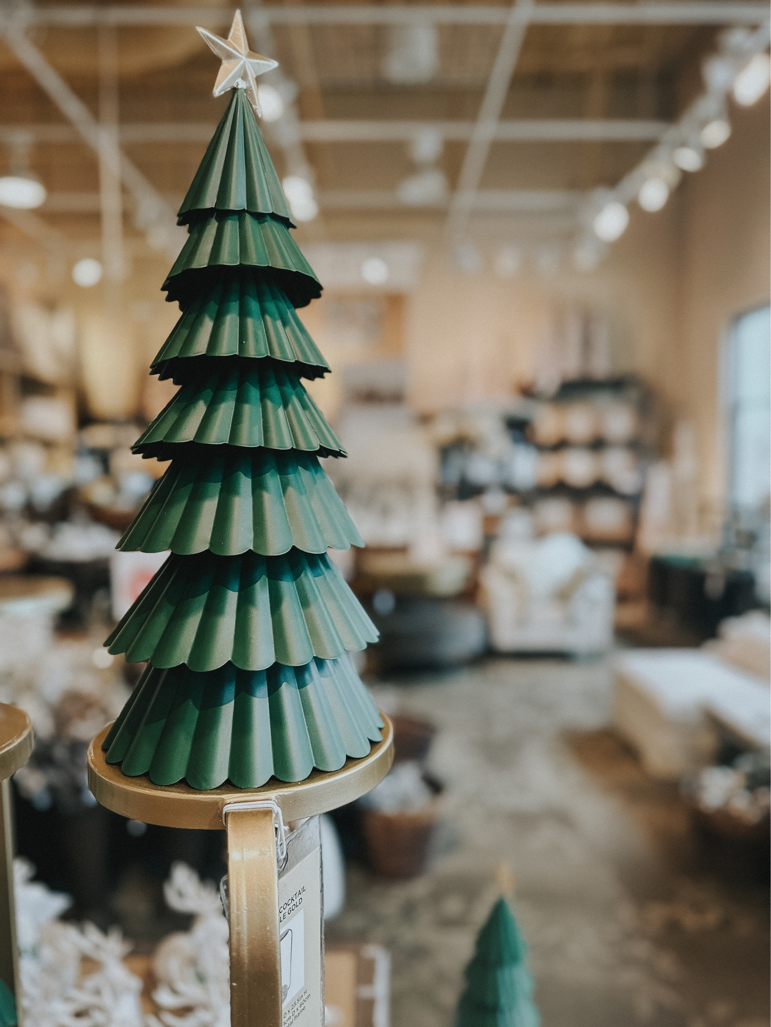 The best small Christmas tree decor items from Kirkland’s  

#LTKHolidaySale #LTKHoliday #LTKSeasonal