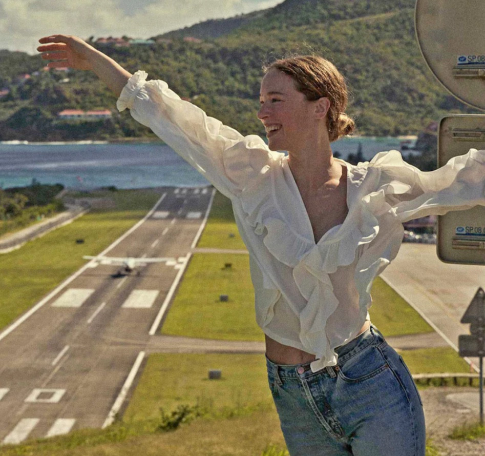 Gorgeous top that’s versatile and perfect for now through the summer! SULA TOP
IN SALT and comes in Sunlit Coral color! 

Rendered in buttery sandwashed silk, the Sula Top features a breezy cut, a plunging V-neckline, and a yoke adorned with a cascading ruffle that extends down the center front, over a line of hidden mother-of-pearl buttons. Generous full-length sleeves finish in a ruffle at the cuff.

#whitetop #whiteshirt #ruffleshirt #ruffletop #springtop #summertop #ruffles #blouse 


#LTKtravel #LTKunder50 #LTKstyletip