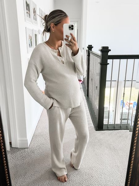 Cozy lounge set // wearing size small // code kara15 for 15% off // linked some sale items!

Comfy vibes, seasonal finds, must have 

#LTKstyletip #LTKSale #LTKSeasonal