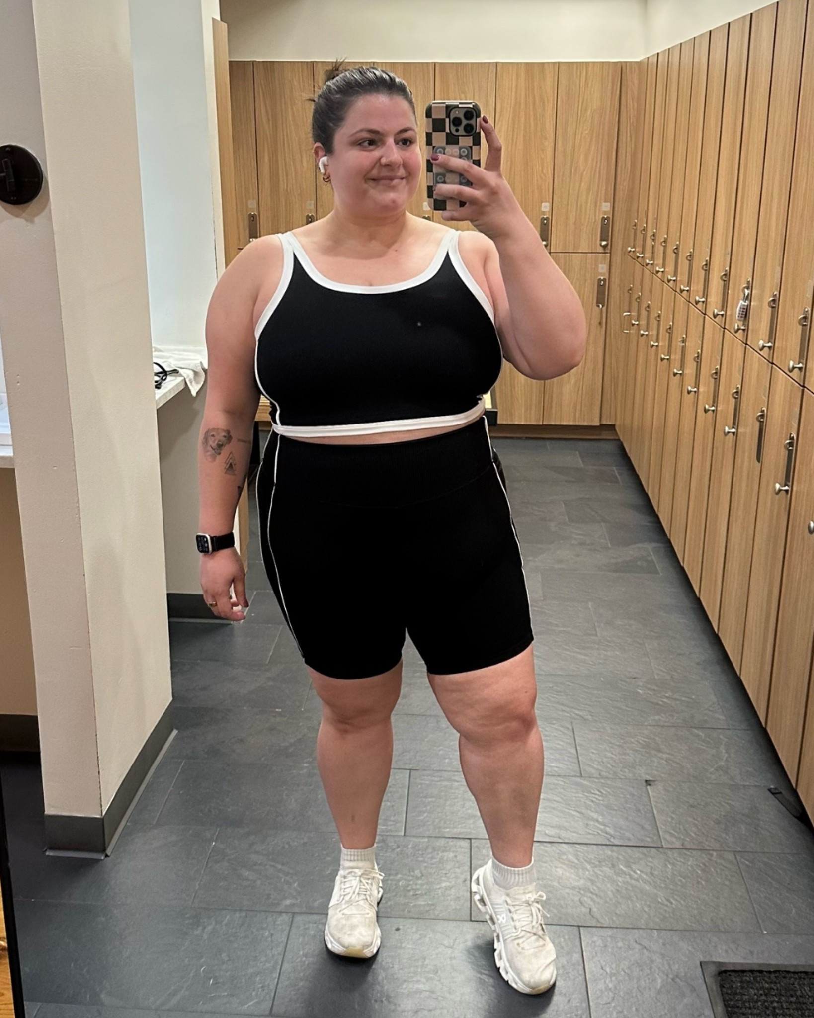 Another @Torrid workout slay 😍 tight but comfortable, holds everything in, no rolling down… loving their active wear!

#LTKPlusSize #LTKActive #LTKootd