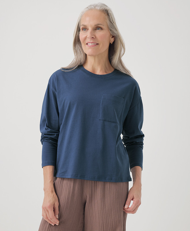 Women’s Softspun Long Sleeve Pocket Tee made with Organic Cotton | Pact | Pact Apparel