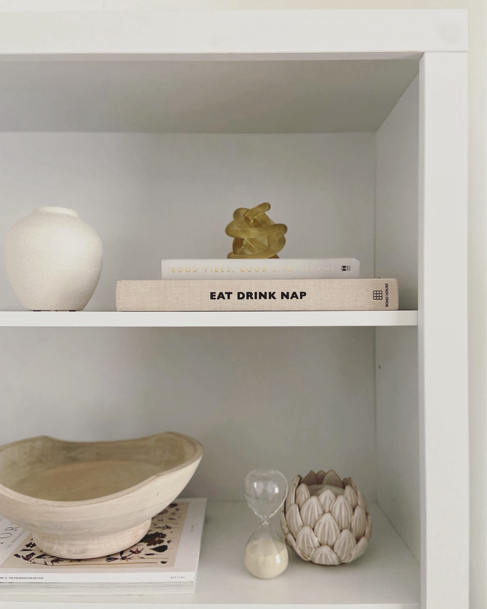 Styling books 

#LTKhome #LTKsalealert #LTKfindsunder50