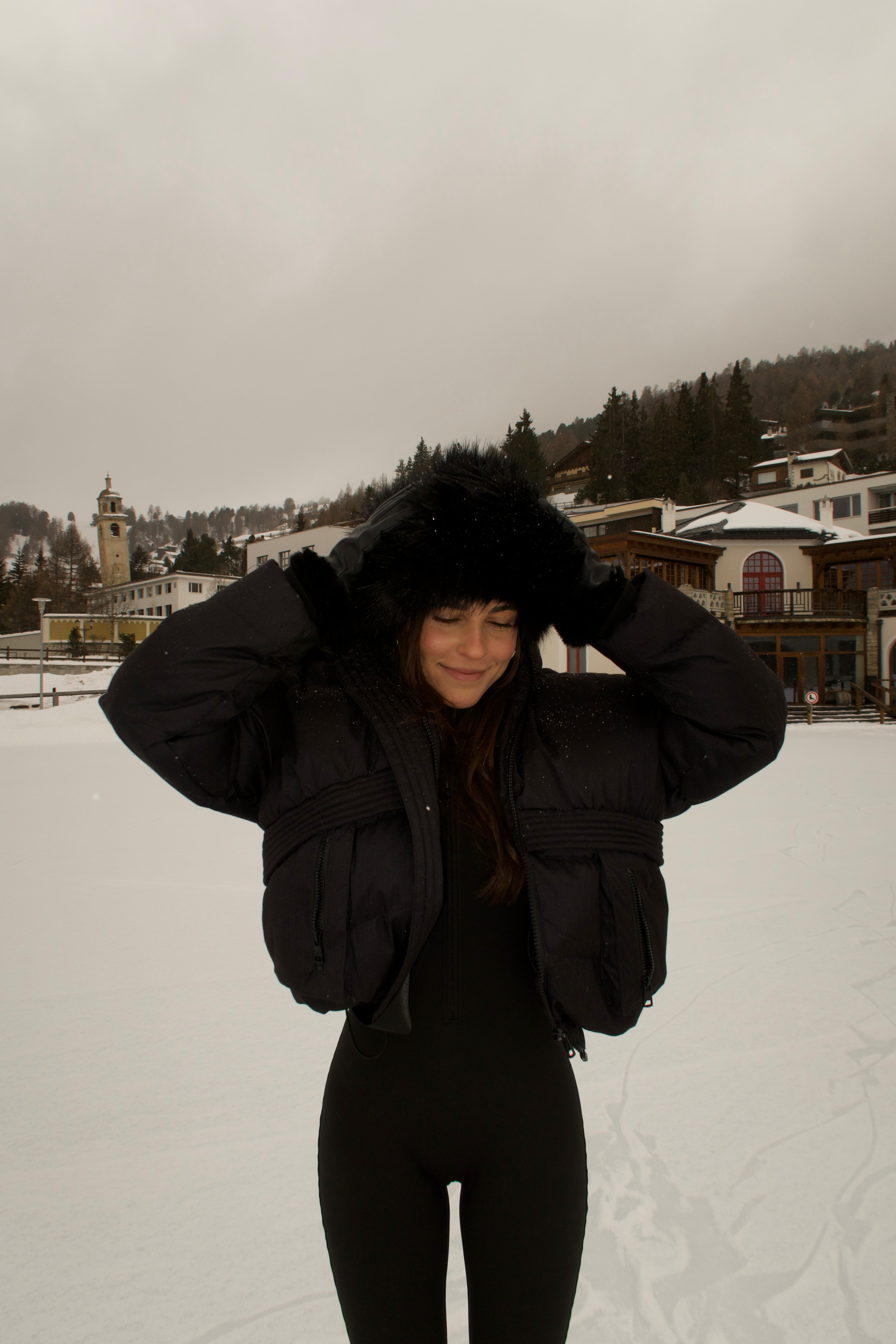 All black snow outfits are always a favorite

#winterstyle #snowtrip #skioutfit #snowdaystyle #winterfashion #ltkfinds 

 #LTKSeasonal