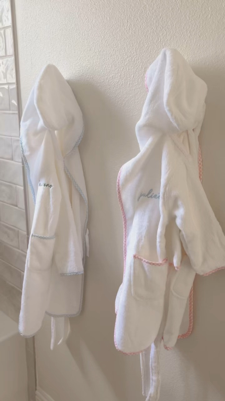 these little robes make bath time that much sweeter! 

#LTKfamily #LTKkids #LTKbaby