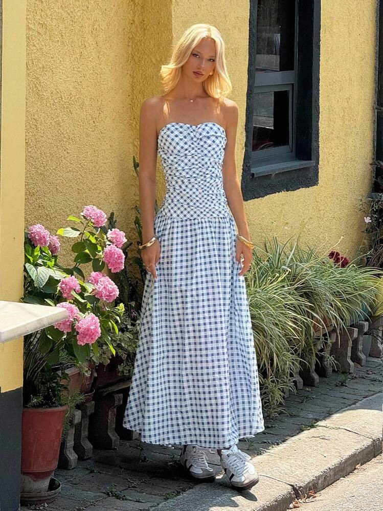 $16.36
$29.61
-45%

Save $0.82 off this item after joining.
SHEIN EZwear Women's Plaid Print Strapless Sleeveless Dress, Summer
Size
US
Size Guide
2 (XS)
4 (S)
6 (M)
8/10 (L)
Not your size? Tell me your size 
 | SHEIN