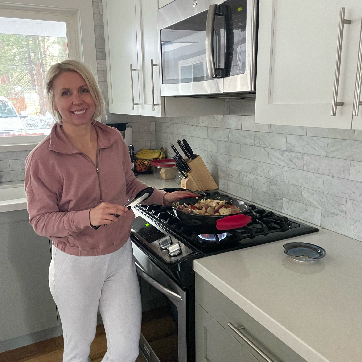 I just had to share my latest cooking adventure using my trusty #xtremacookware. I've been using my @xtrema_cookware for a while now and I’m really impressed by its versatility and durability. It's the perfect cookware for all your favorite dishes, and this week I used the versa wok to whip up a delicious stir-fry.

What sets #xtremacookware apart from other cookware is that it can handle high temperatures and is perfect for the grill, oven, fire, microwave, or dishwasher. Plus, it’s scratch-resistant and stain-proof, so it’s a great option for all your cooking needs.

I whipped up a healthy and tasty stir-fry on the fly, which included cauliflower, bell pepper, onion, celery, ginger, garlic, shrimp, soy sauce, cilantro, cashews, and sesame seed oil. It turned out amazing!

If you’re looking for a healthy and non-toxic cookware option, Xtrema is a great choice. It's made with all-natural ceramic materials that are free of lead, cadmium, and heavy metals, so you can cook with peace of mind.

And if you're interested in trying out #xtremabakeware, you can use my code TiaraCooks15 for 15% off your purchase! Trust me, you won't regret it. P.S. My code will stack on top of the site-wide 25% off sale (so a total of 40% off!!)

Happy cooking! #xtremapartner #xtremabrandvalues 

#LTKsalealert #LTKSpringSale #LTKhome