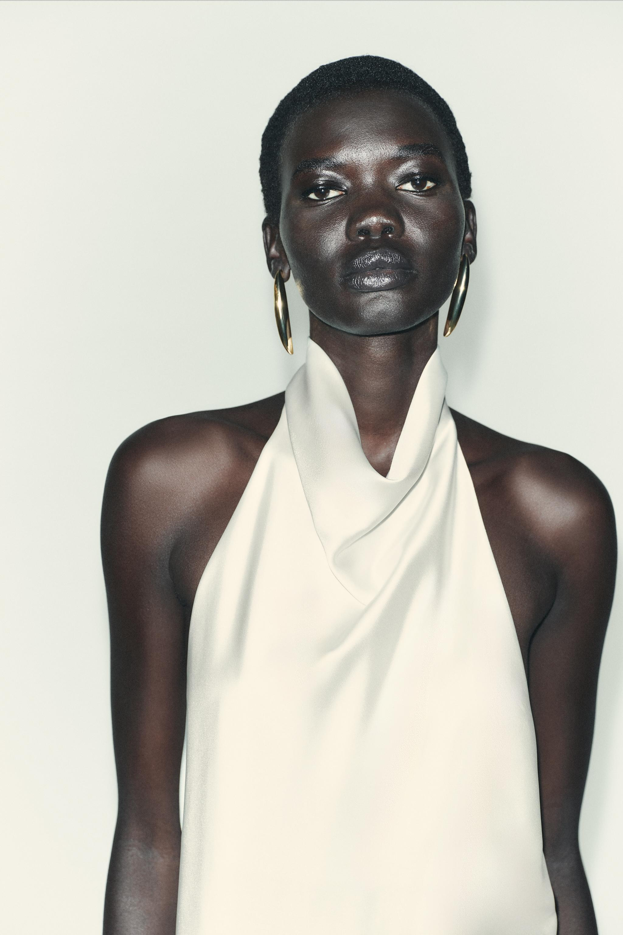 SATINIERTES HALTER-TOP | Zara DE