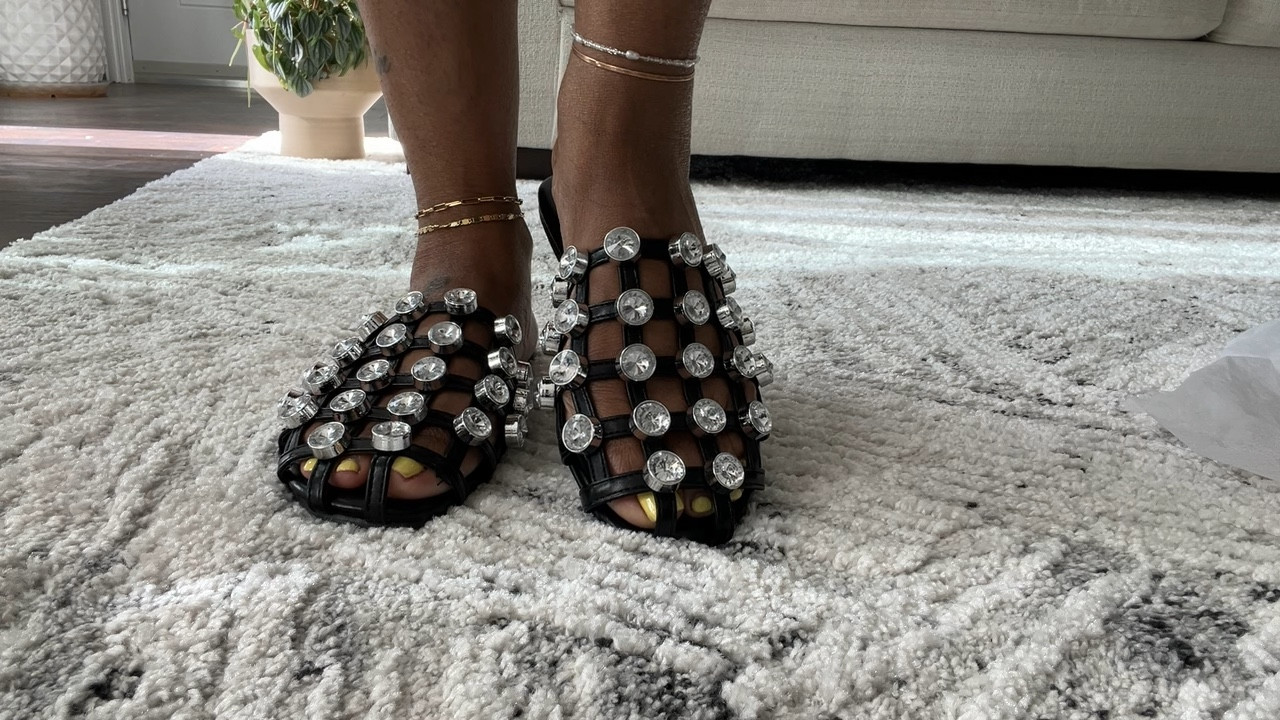 Dupe it sis! IYKYK!
***runs big. I wear 8.5/9 and 8 fits perfectly 

#LTKU #LTKShoeCrush #LTKStyleTip