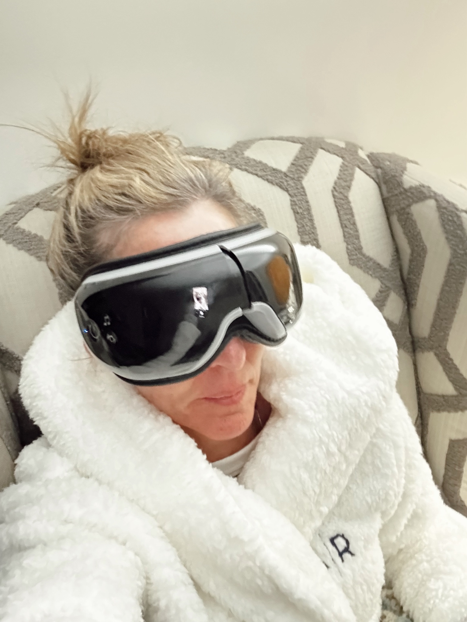 My sister-in-law gave me this for Christmas- and today when I woke up with a migraine, I was so grateful for this gift- not only did it block out the light and soothe my eyes. It also helped with the heat in the massage for my headache.  Less than $50 and my new best friend! 

#LTKBeauty #LTKFindsUnder50 #LTKOver40