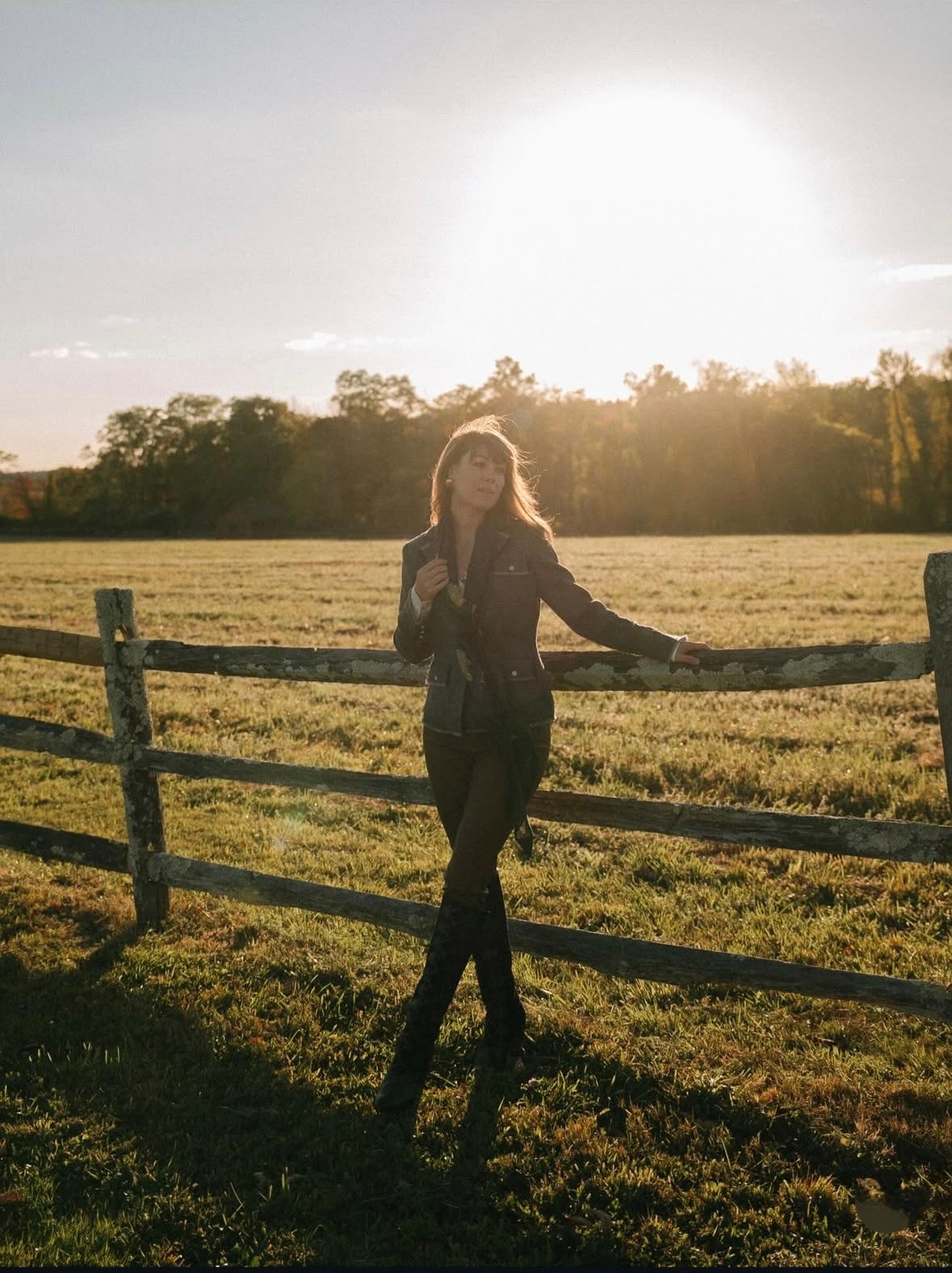  

Equestrian chic has become a part of my wardrobe rotation with weekly trips to the stables for Lucy’s riding lessons. By mixing heritage style with modern silhouettes, it’s one of the easiest ways to look effortlessly polished this fall.  #LTKTrend

 

#LTKStyleTip #LTKSeasonal