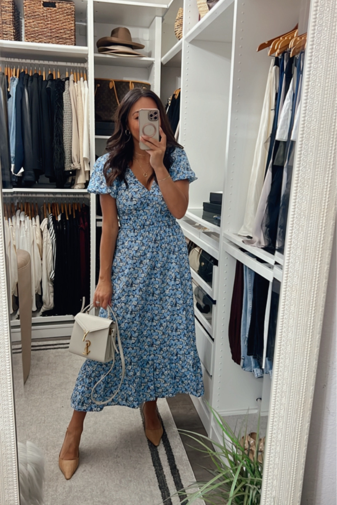 Such a flattering dress and it has pockets! I am wearing a size small

#LTKover40 #LTKsalealert #LTKstyletip