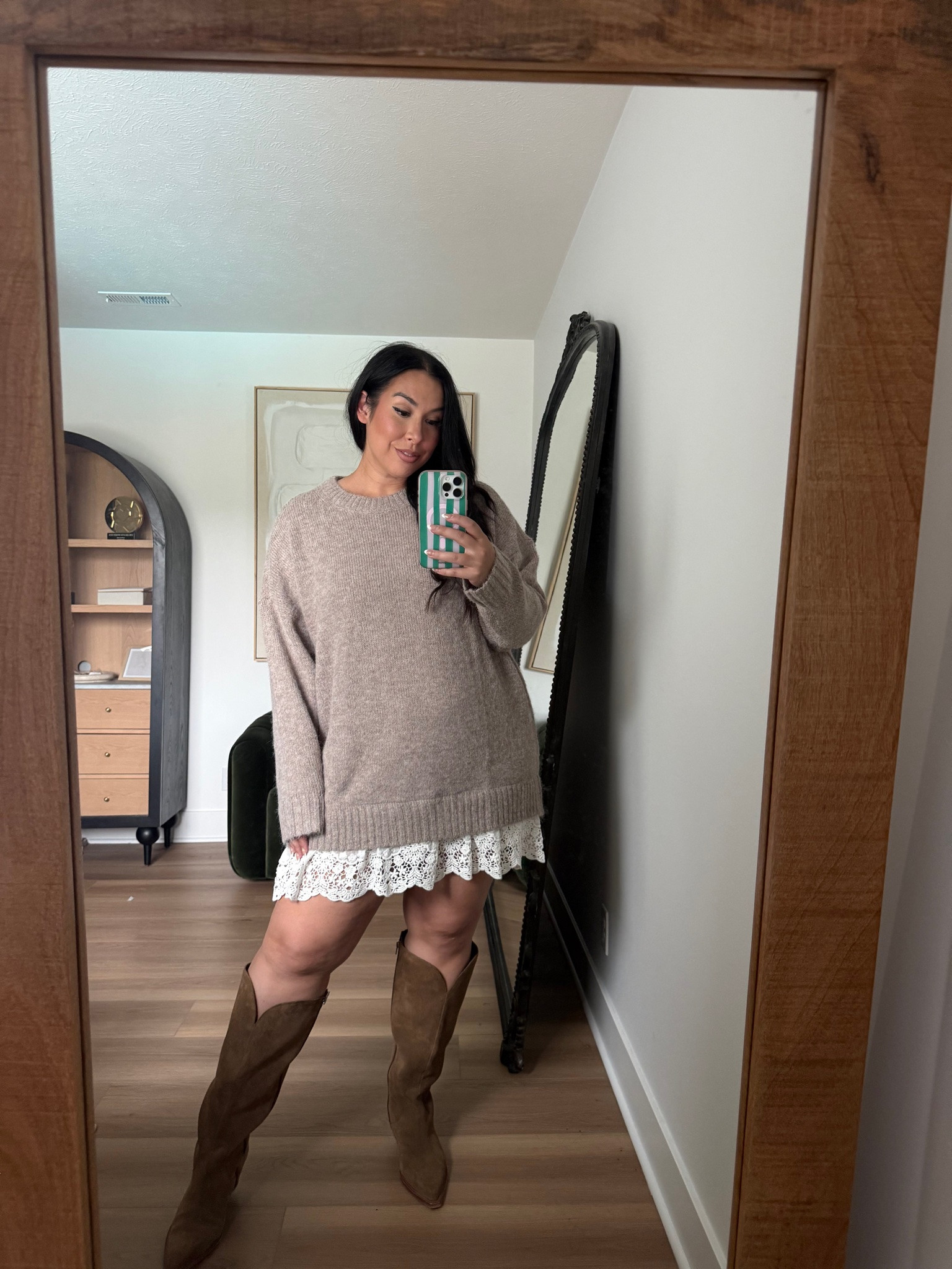 I'm loving textures, love the length on this and it's so soft! ae, american eagle, fall style, fall fashion, midsize, curvy 

 #LTKSeasonal #LTKMidsize